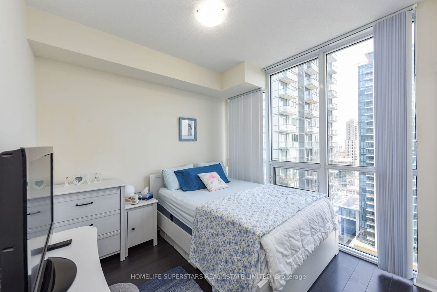 5033 Four Springs Ave, unit 1712 for sale - image #10
