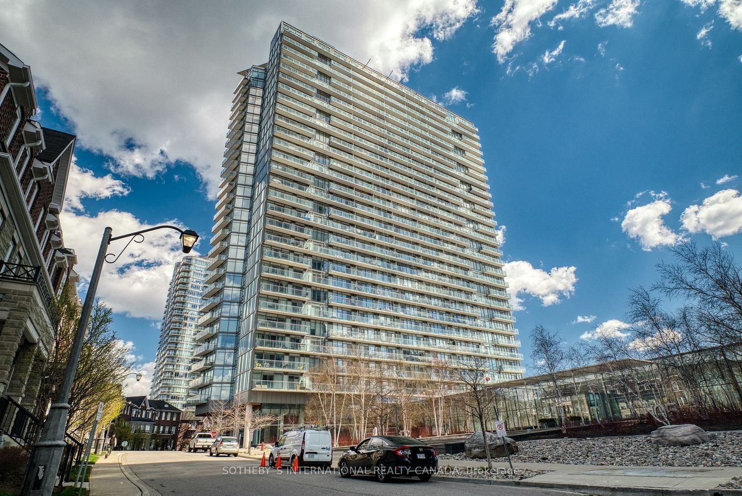 103 The Queensway, unit 303 for sale - image #1