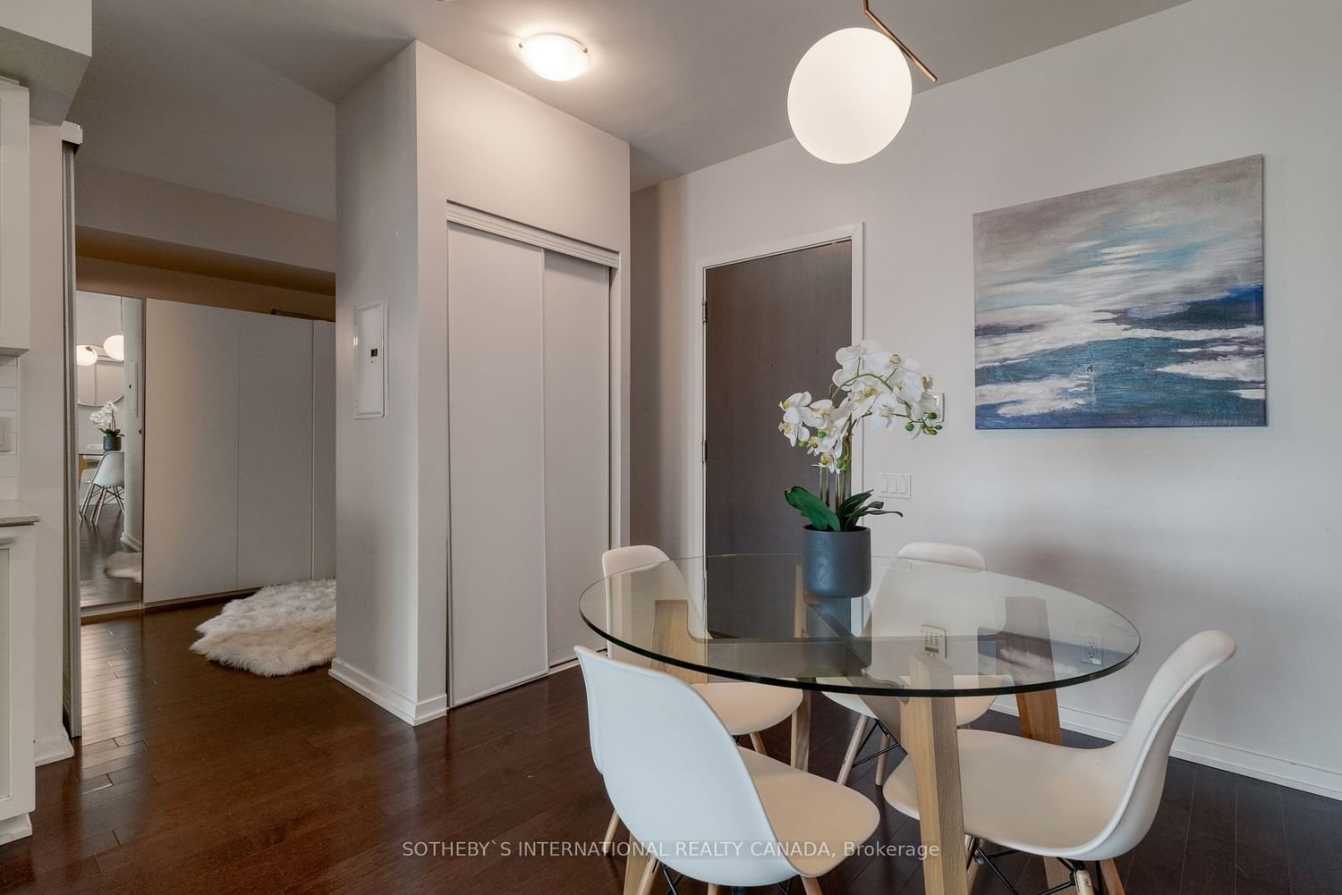 103 The Queensway, unit 303 for sale - image #10