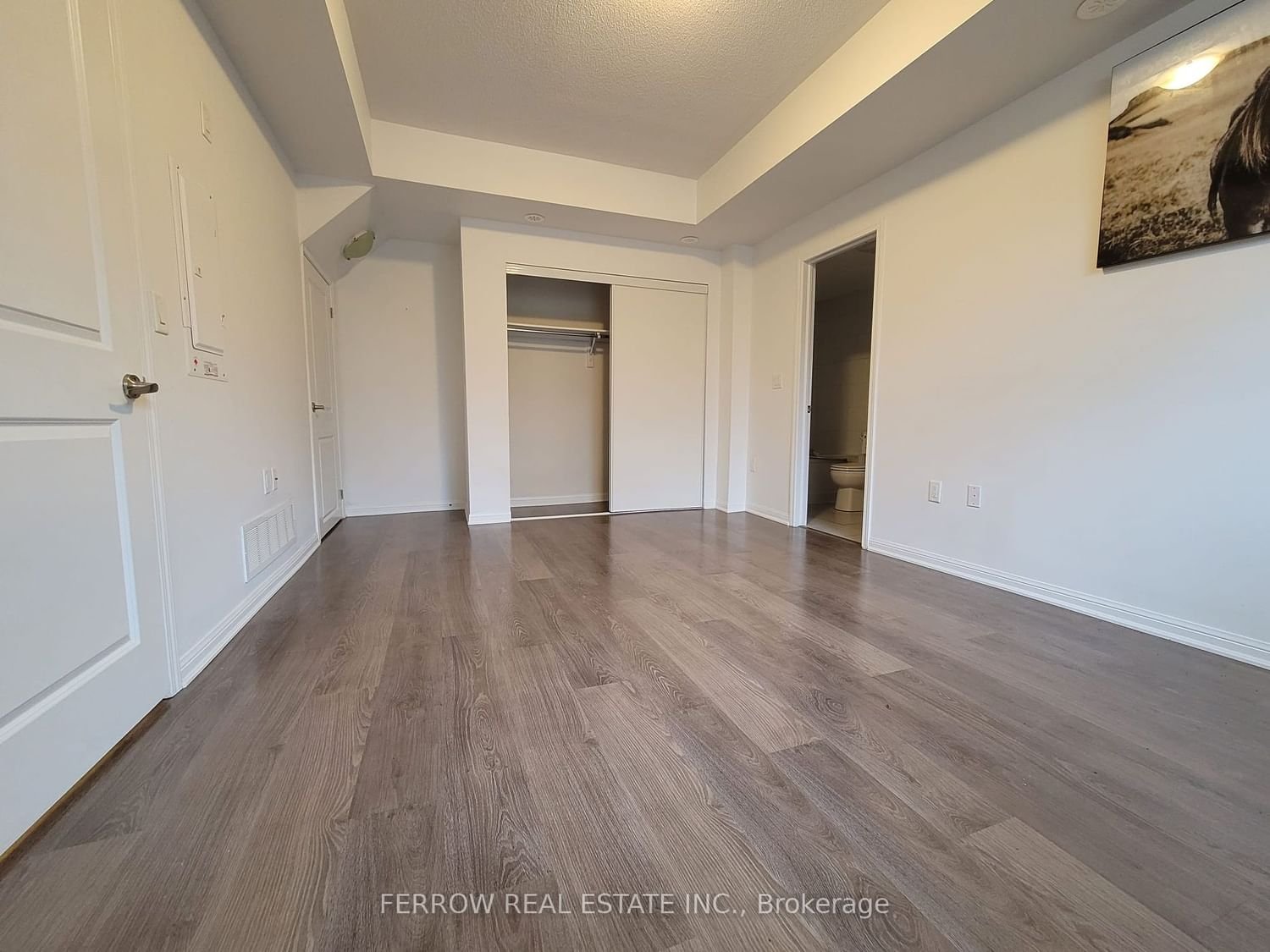 380 Hopewell Ave, unit 127 for sale - image #4