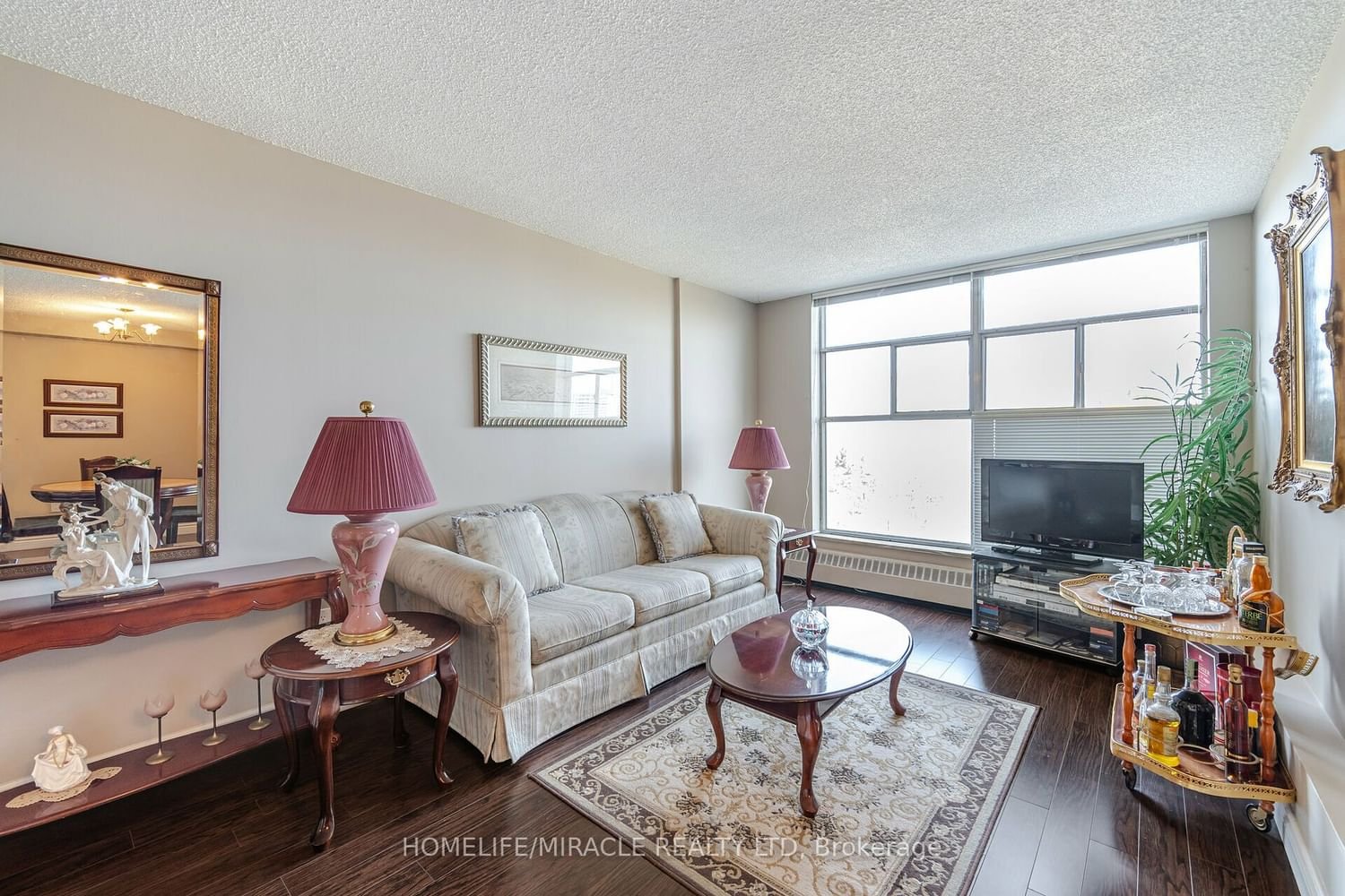 335 Driftwood Ave, unit 809 for sale - image #2