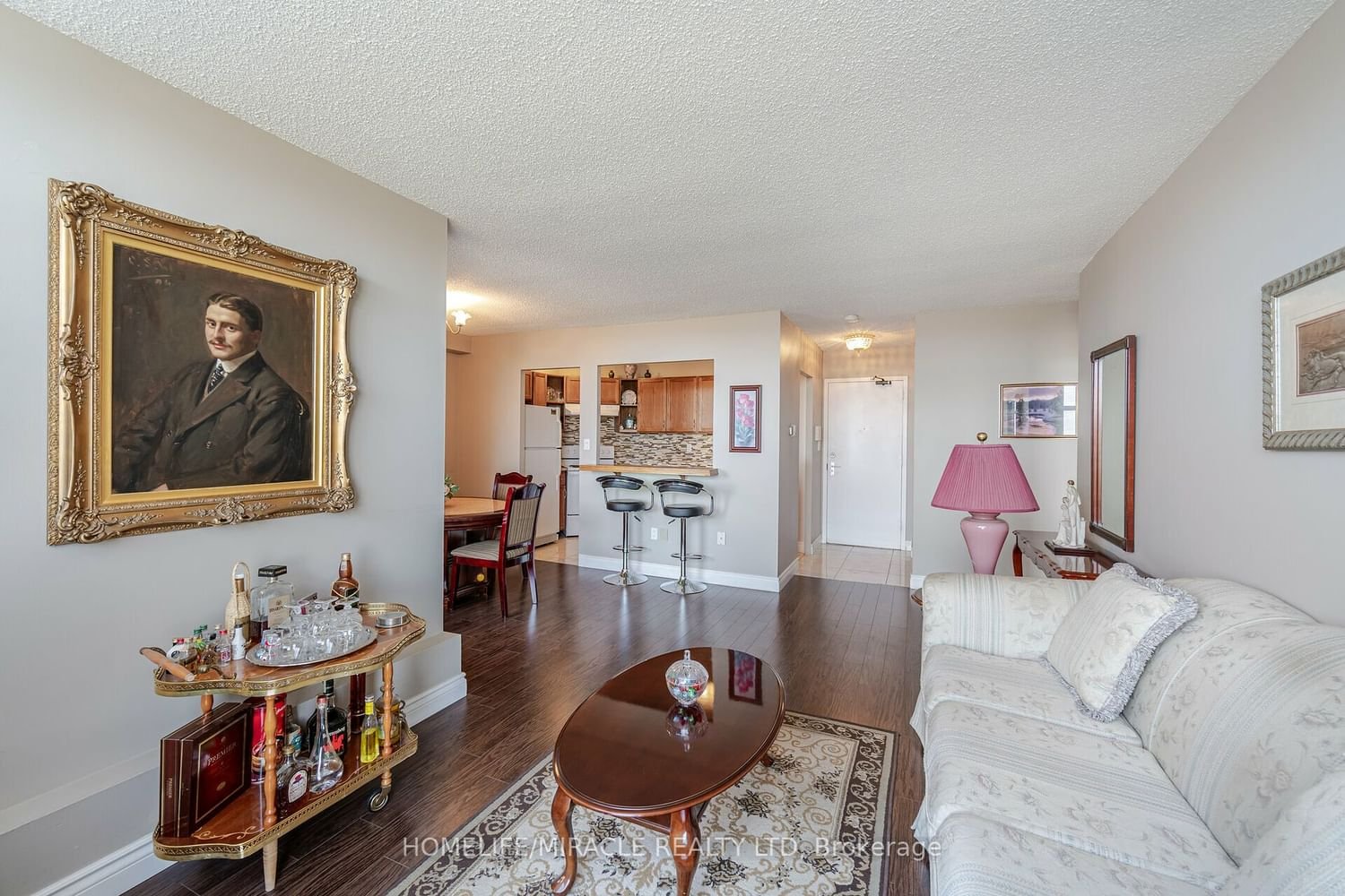335 Driftwood Ave, unit 809 for sale - image #5
