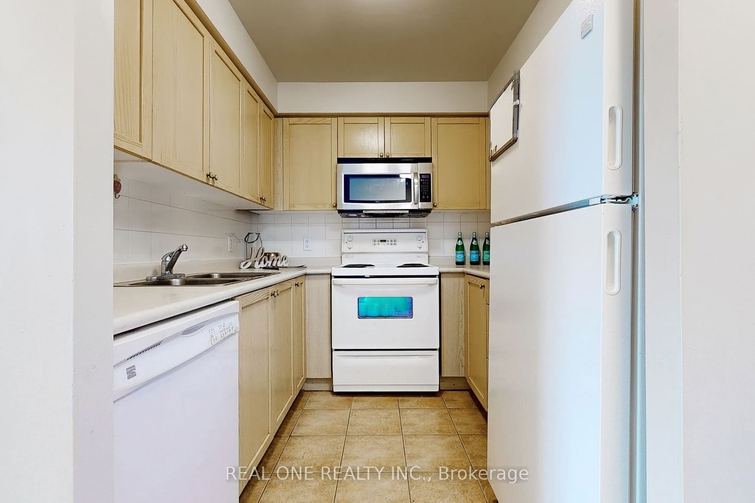 4879 Kimbermount Ave, unit 1704 for sale - image #10