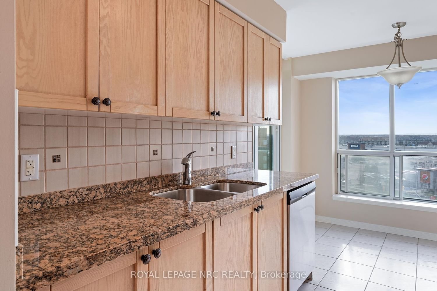 4879 Kimbermount Ave, unit 909 for sale - image #12