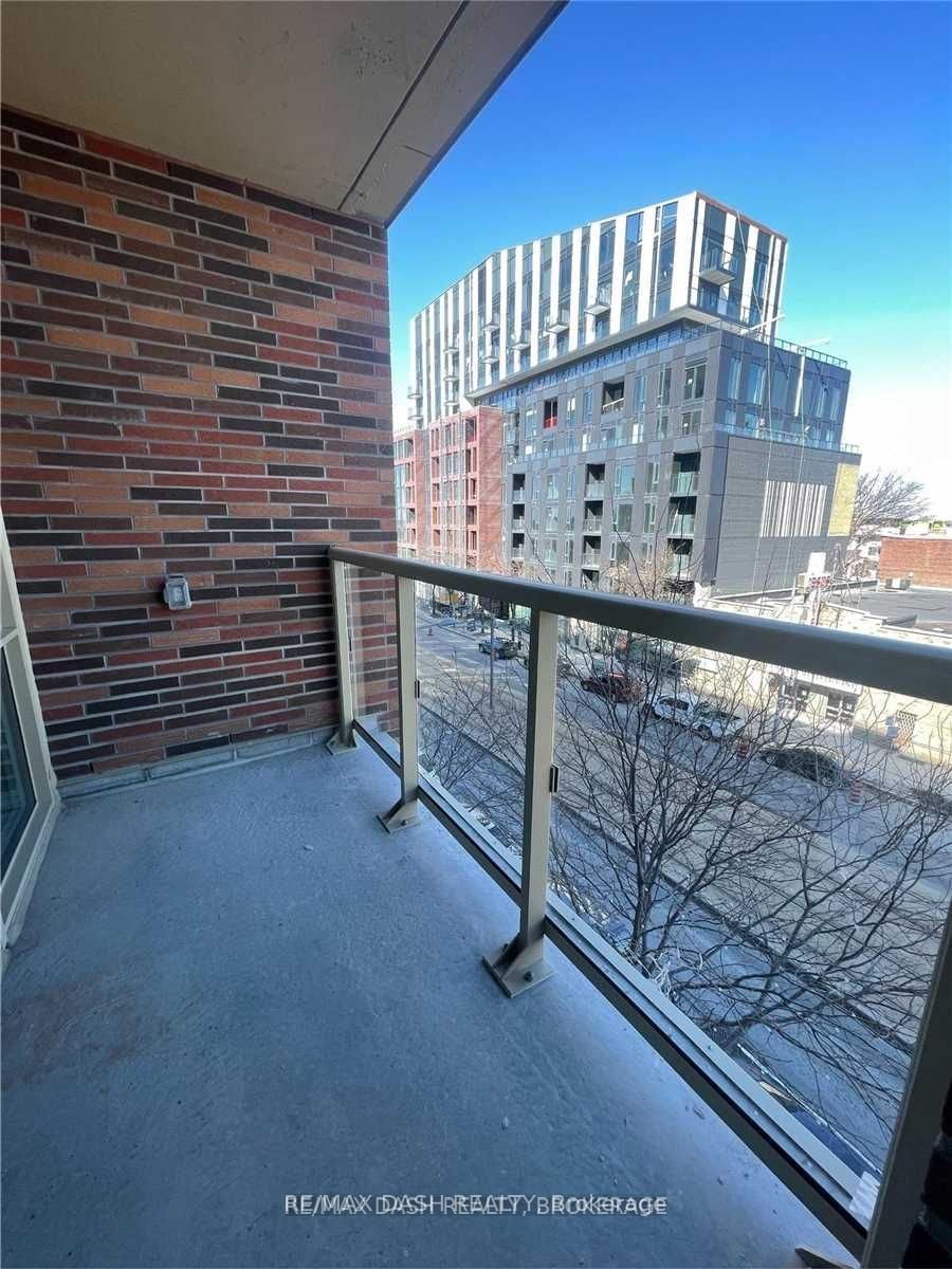 1787 St. Clair Ave W, unit 420 for rent - image #19