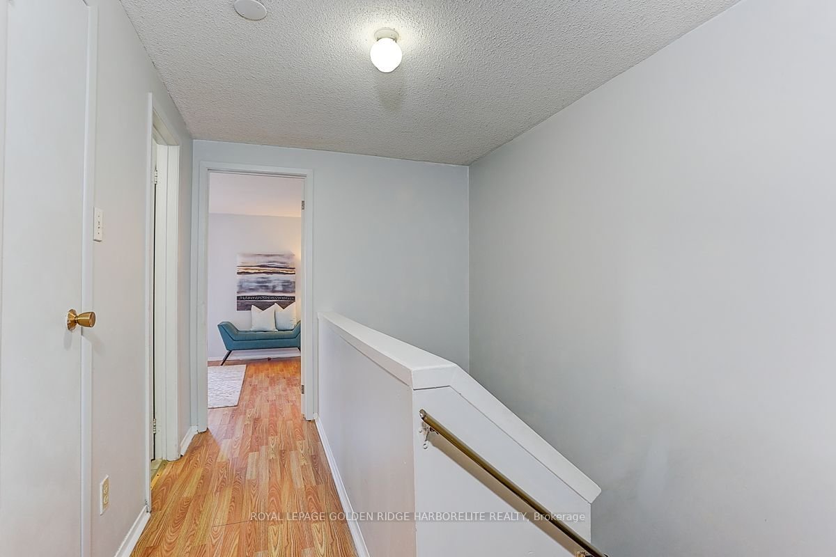 2079 The Collegeway, unit 8 for sale - image #21