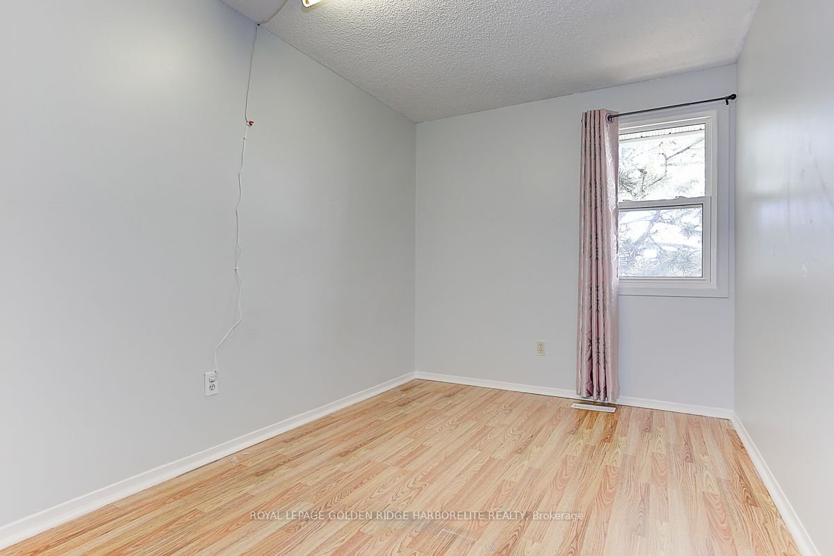 2079 The Collegeway, unit 8 for sale - image #28