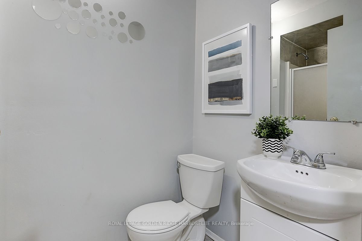 2079 The Collegeway, unit 8 for sale - image #6