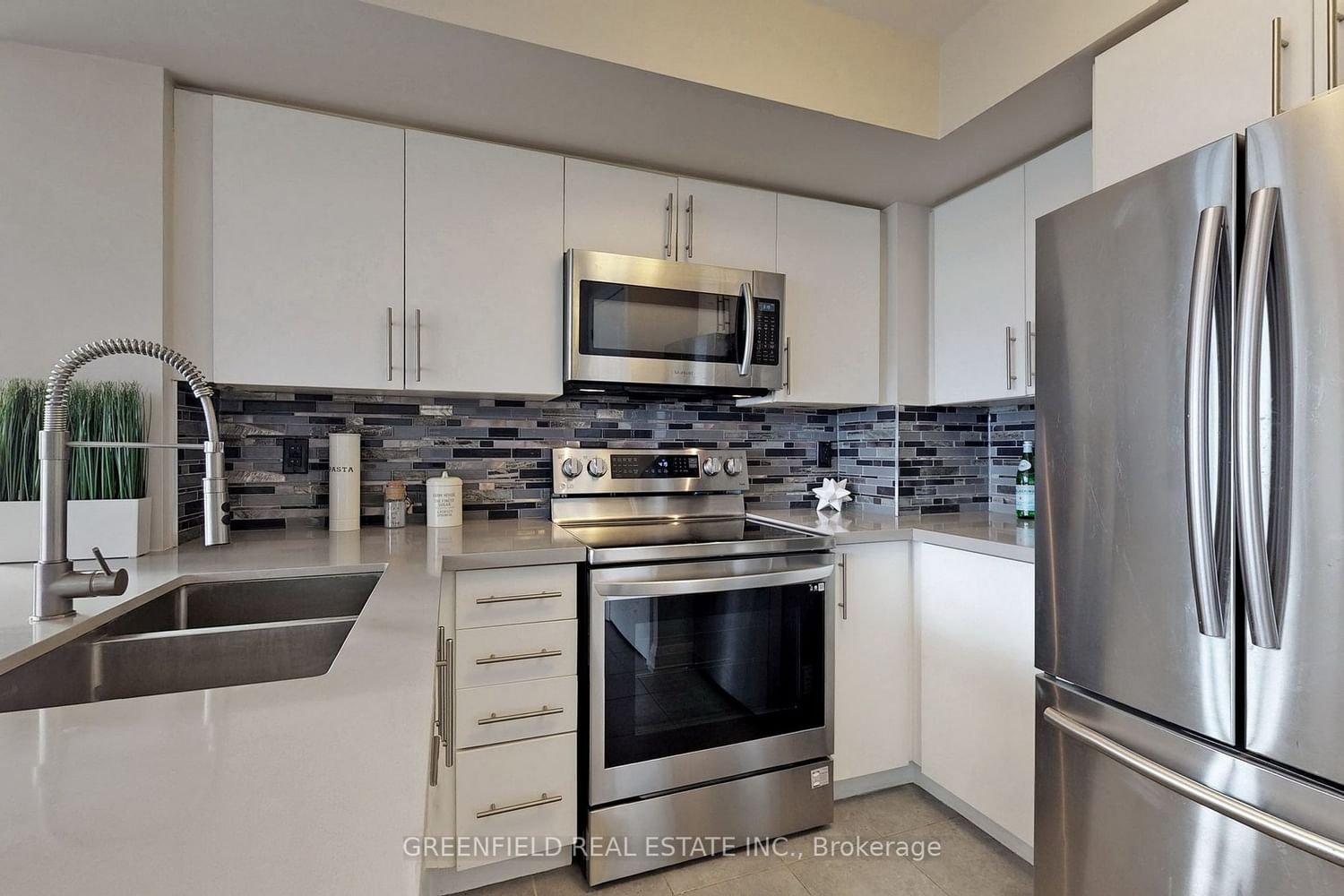 1070 Sheppard Ave W, unit 1214 for rent - image #10