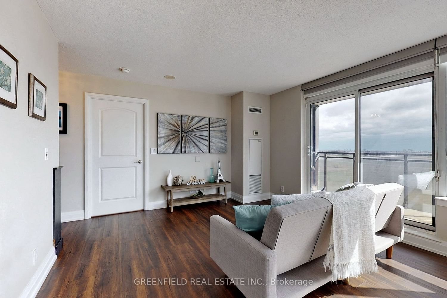 1070 Sheppard Ave W, unit 1214 for rent - image #3