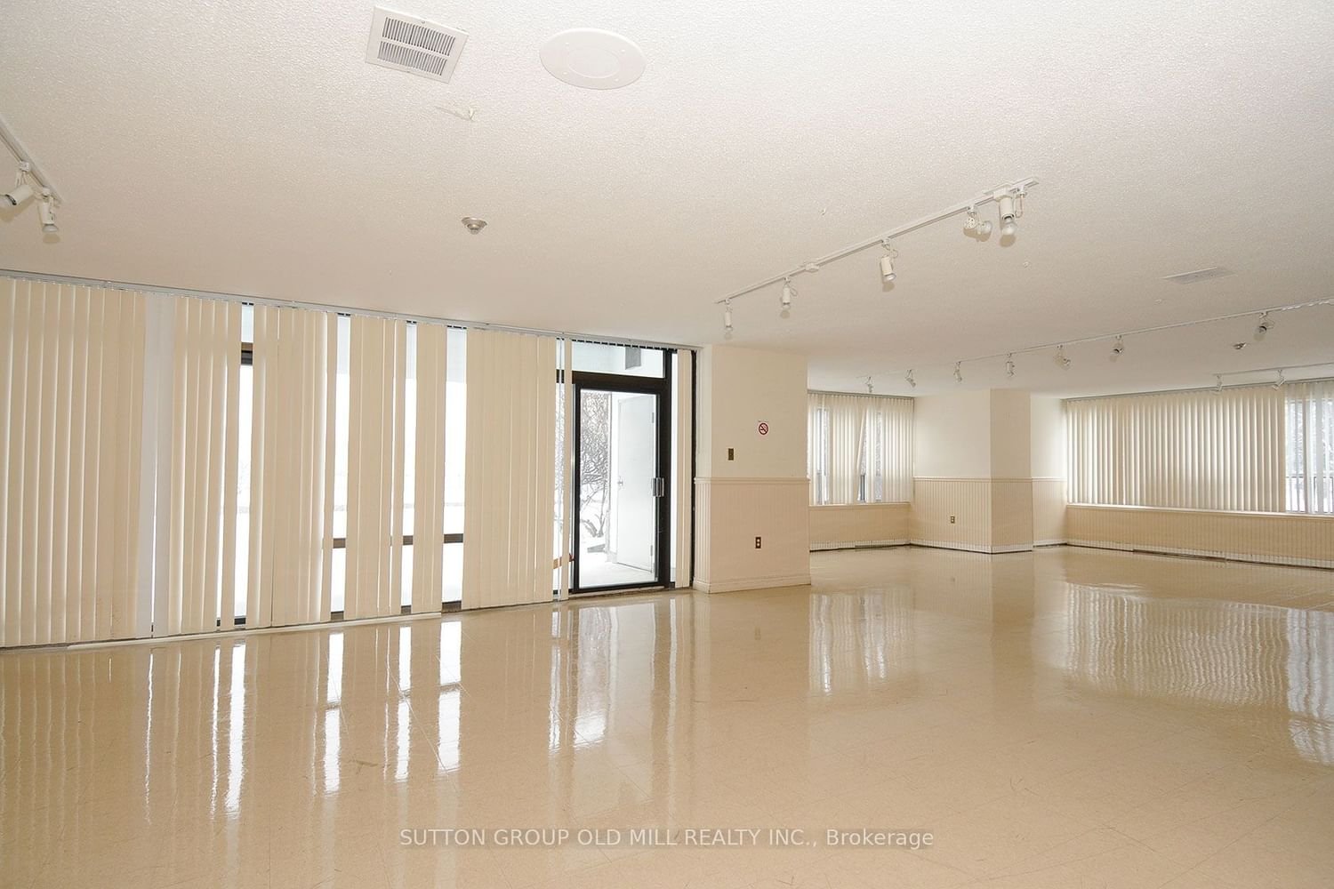 475 The West Mall Dr, unit 1220 for rent - image #35
