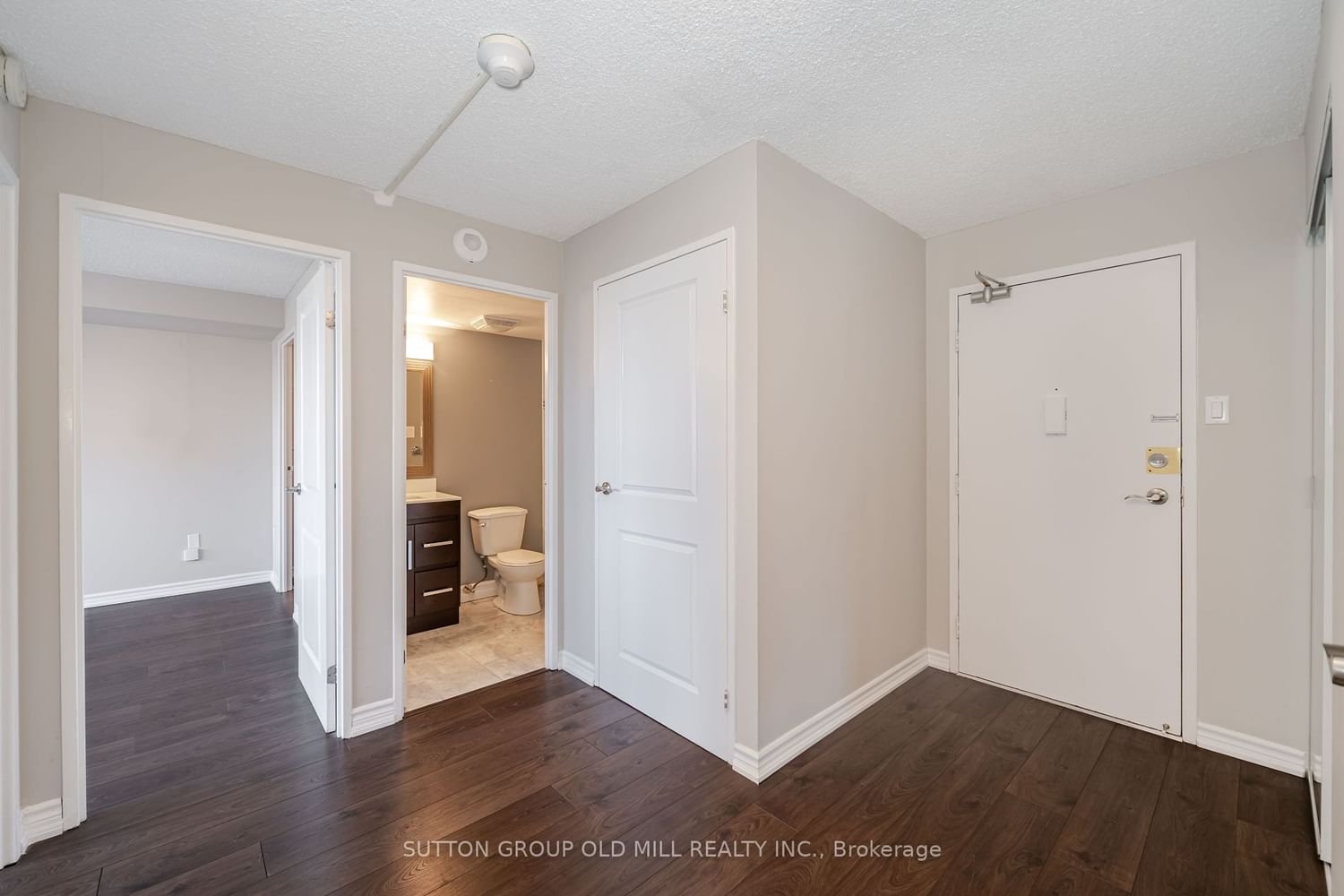 475 The West Mall Dr, unit 1220 for rent - image #5