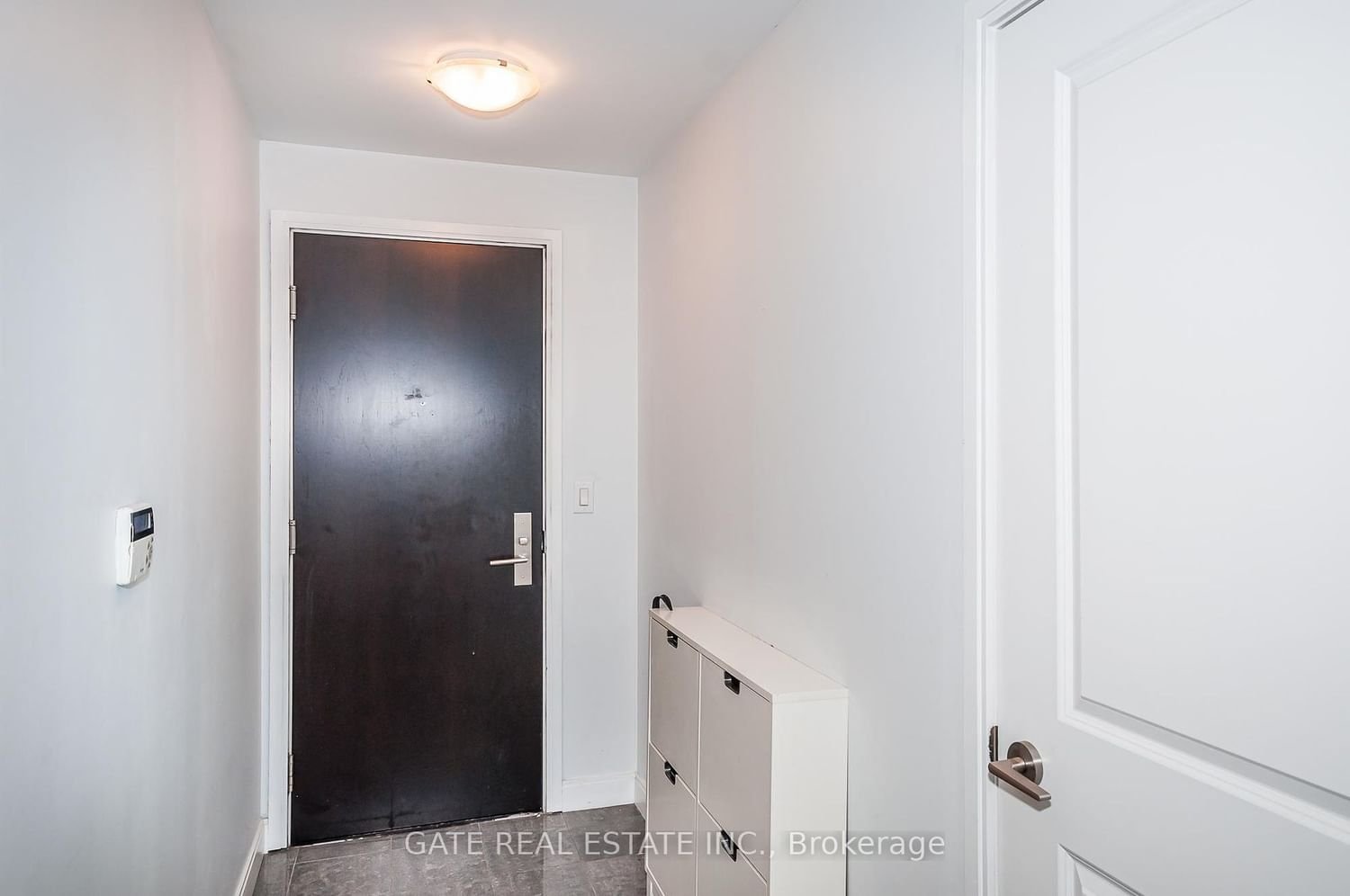 50 Absolute Ave, unit 4706 for rent - image #2