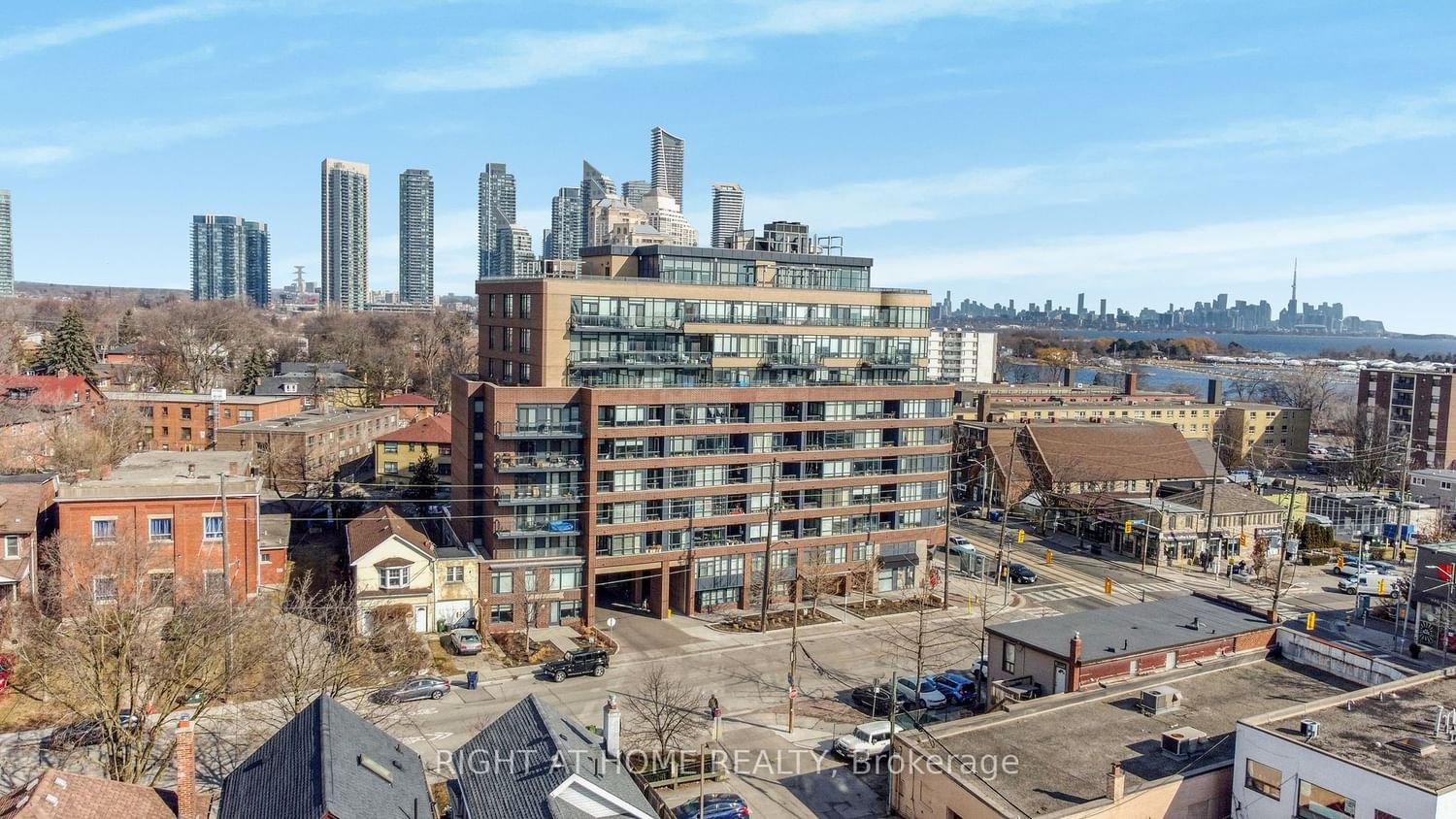 11 Superior Ave, unit 207 for sale - image #3