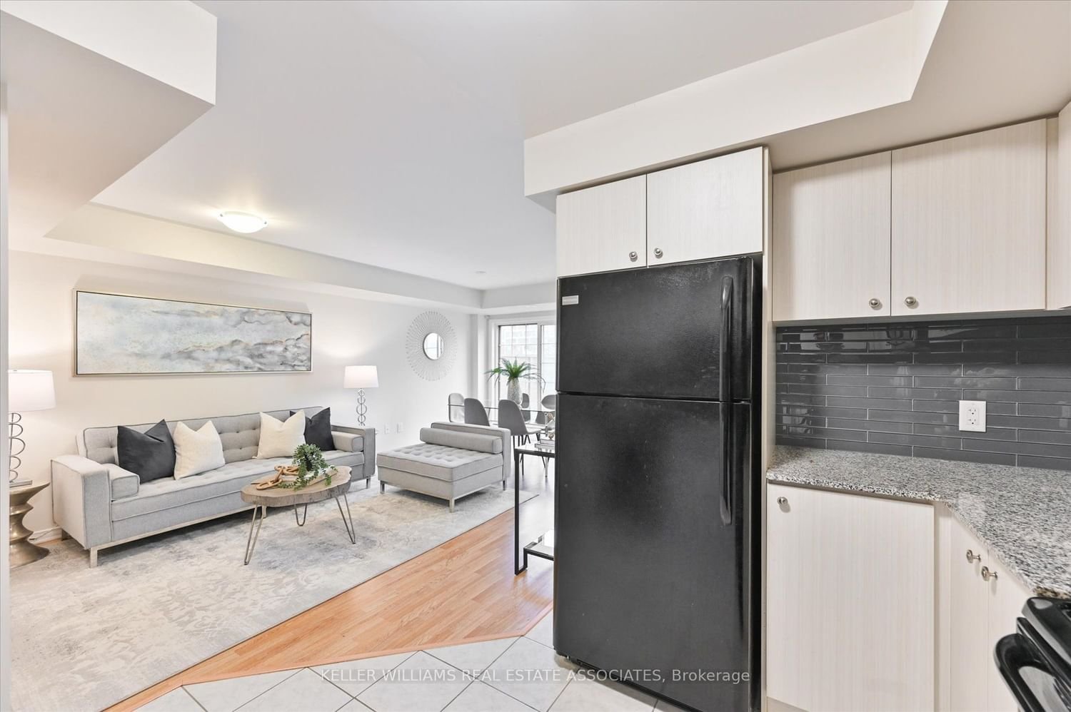 2441 Greenwich Dr, unit 58 for sale - image #9