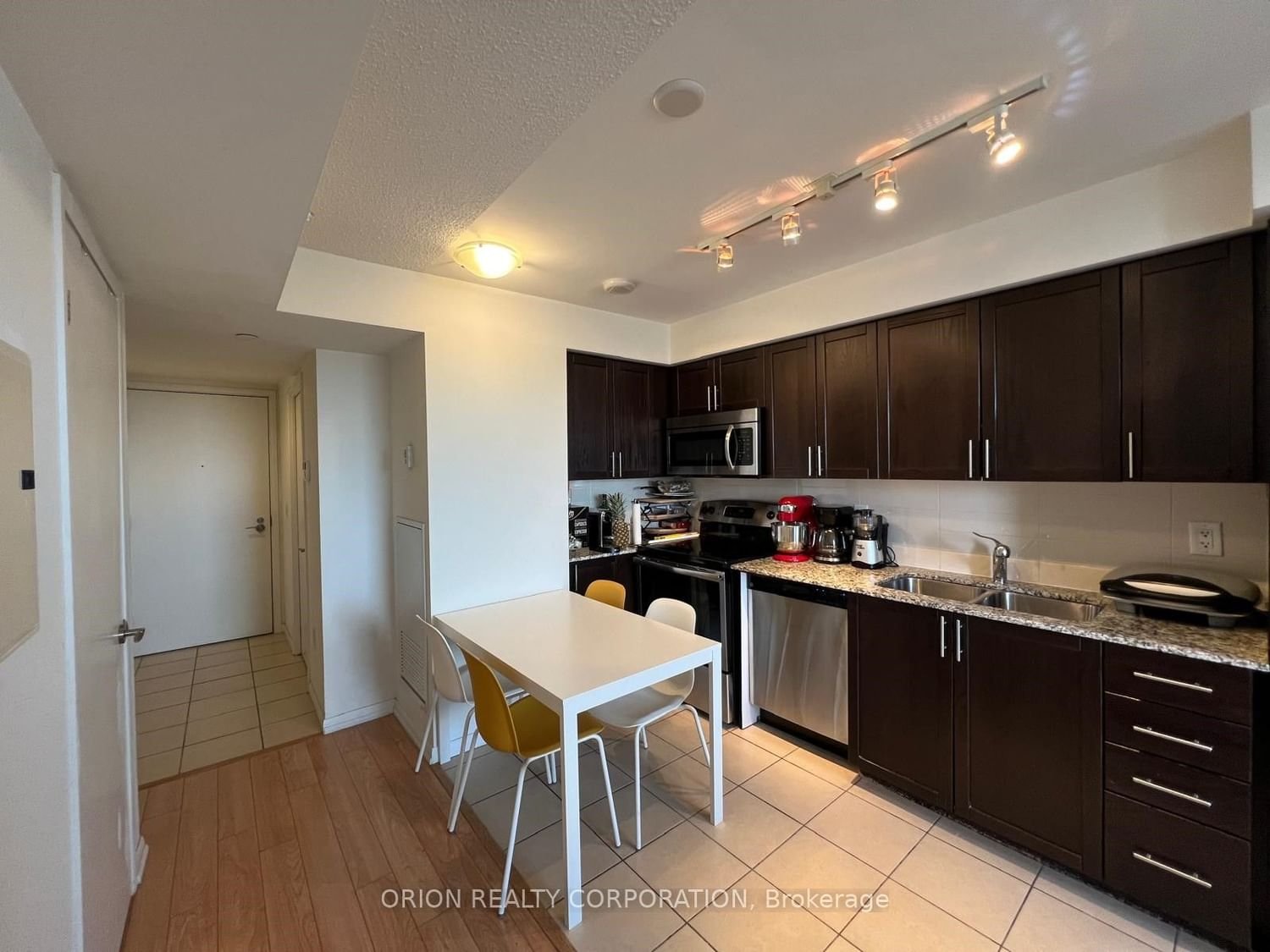 830 Lawrence Ave W, unit 1510 for rent - image #2
