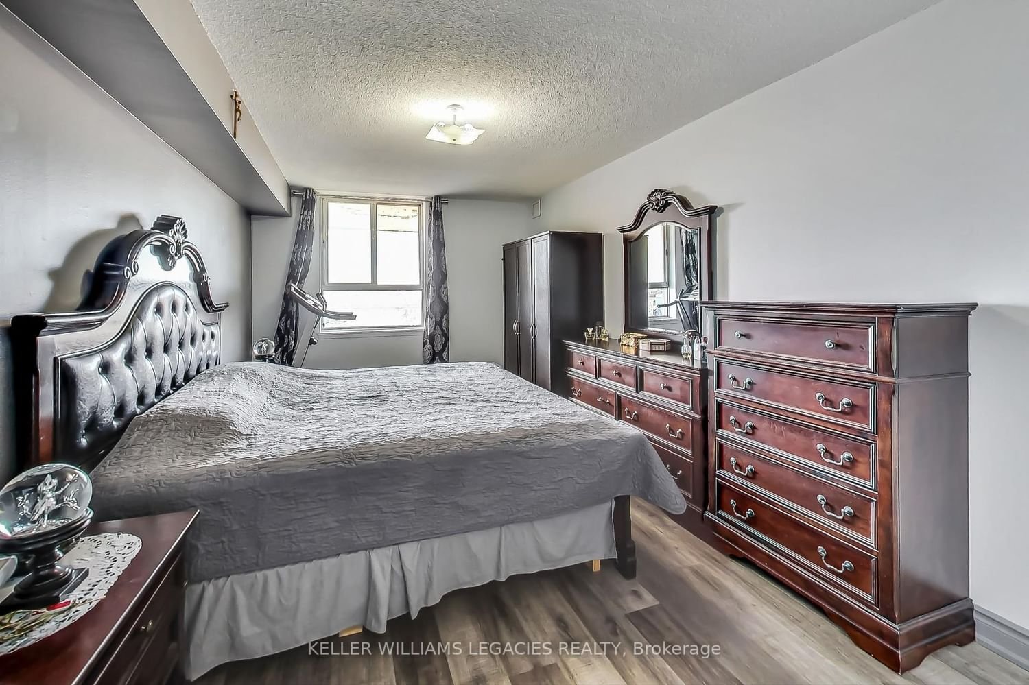 40 Panorama Crt, unit 804 for sale - image #18