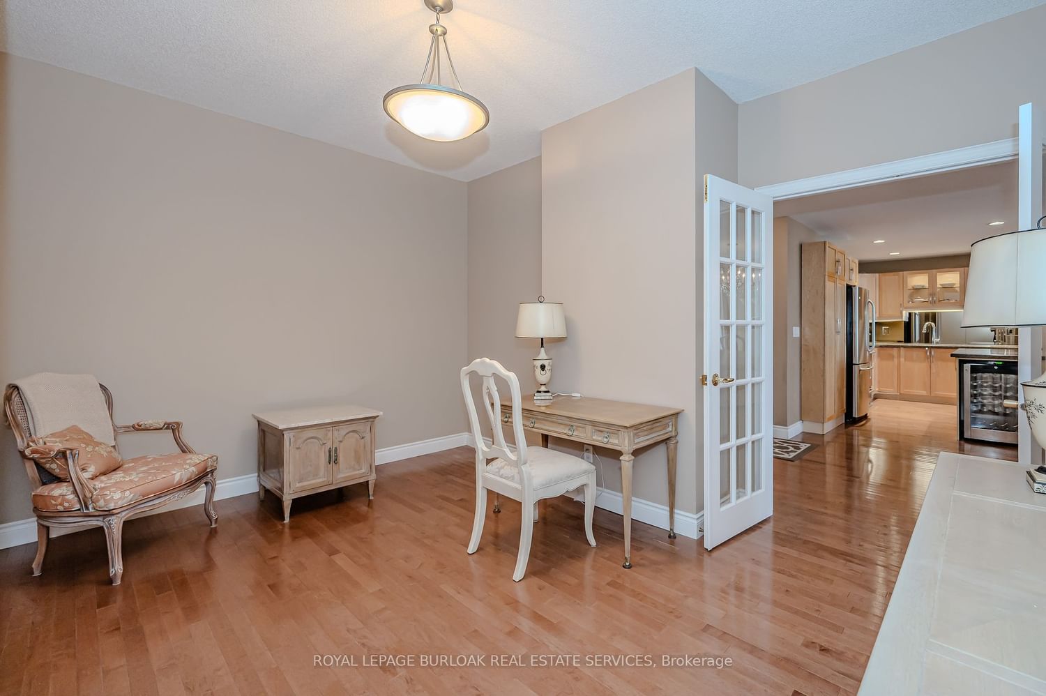 399 Elizabeth St E, unit 611 for sale