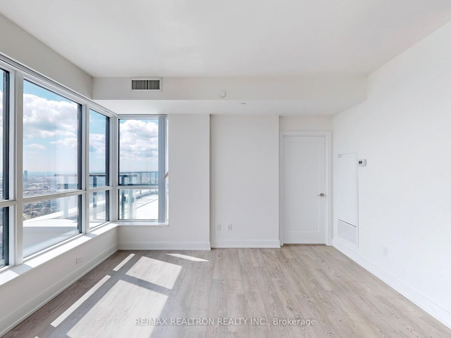 7 Mabelle Ave, unit 3808 for sale - image #17