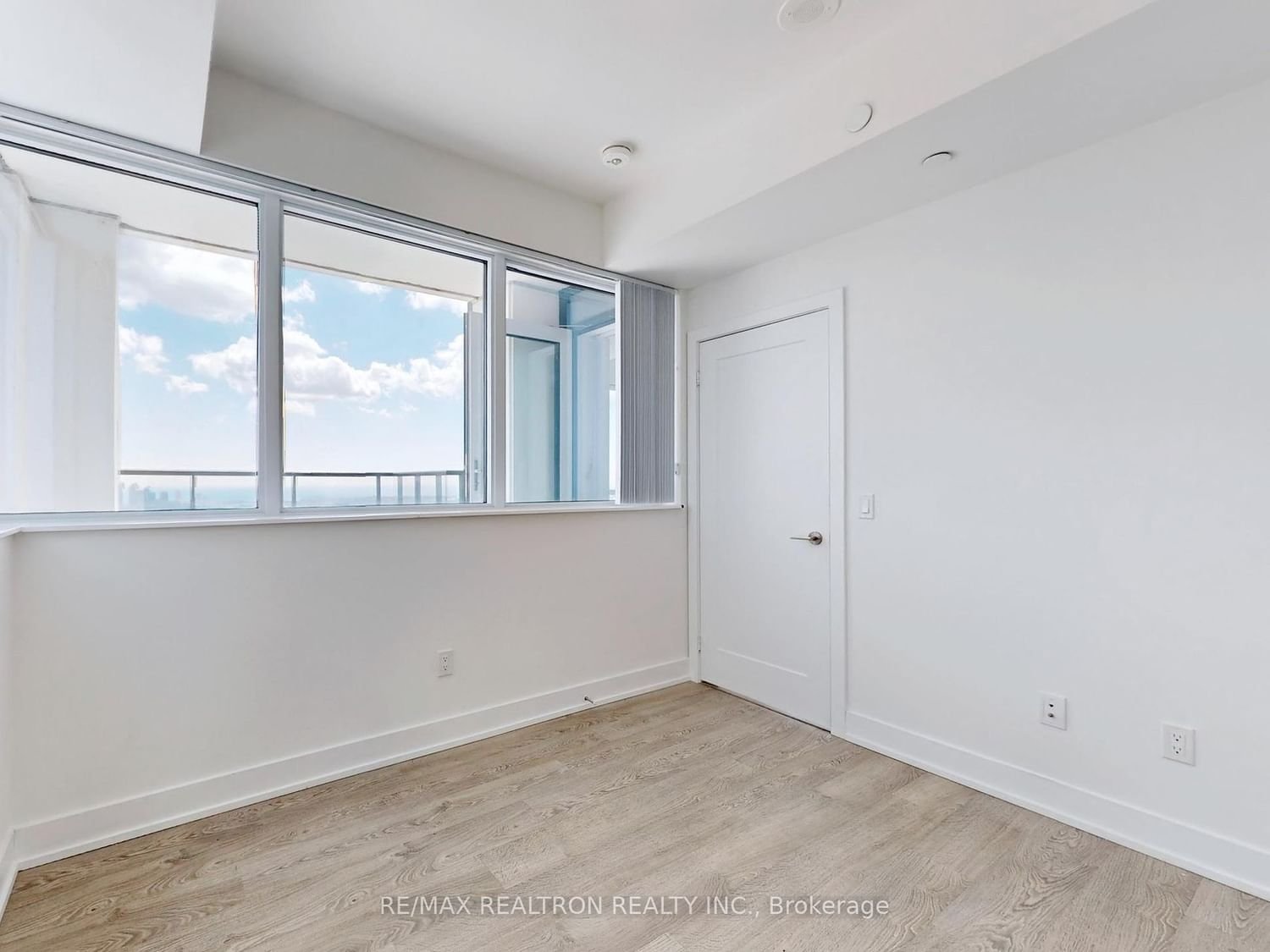 7 Mabelle Ave, unit 3808 for sale - image #20