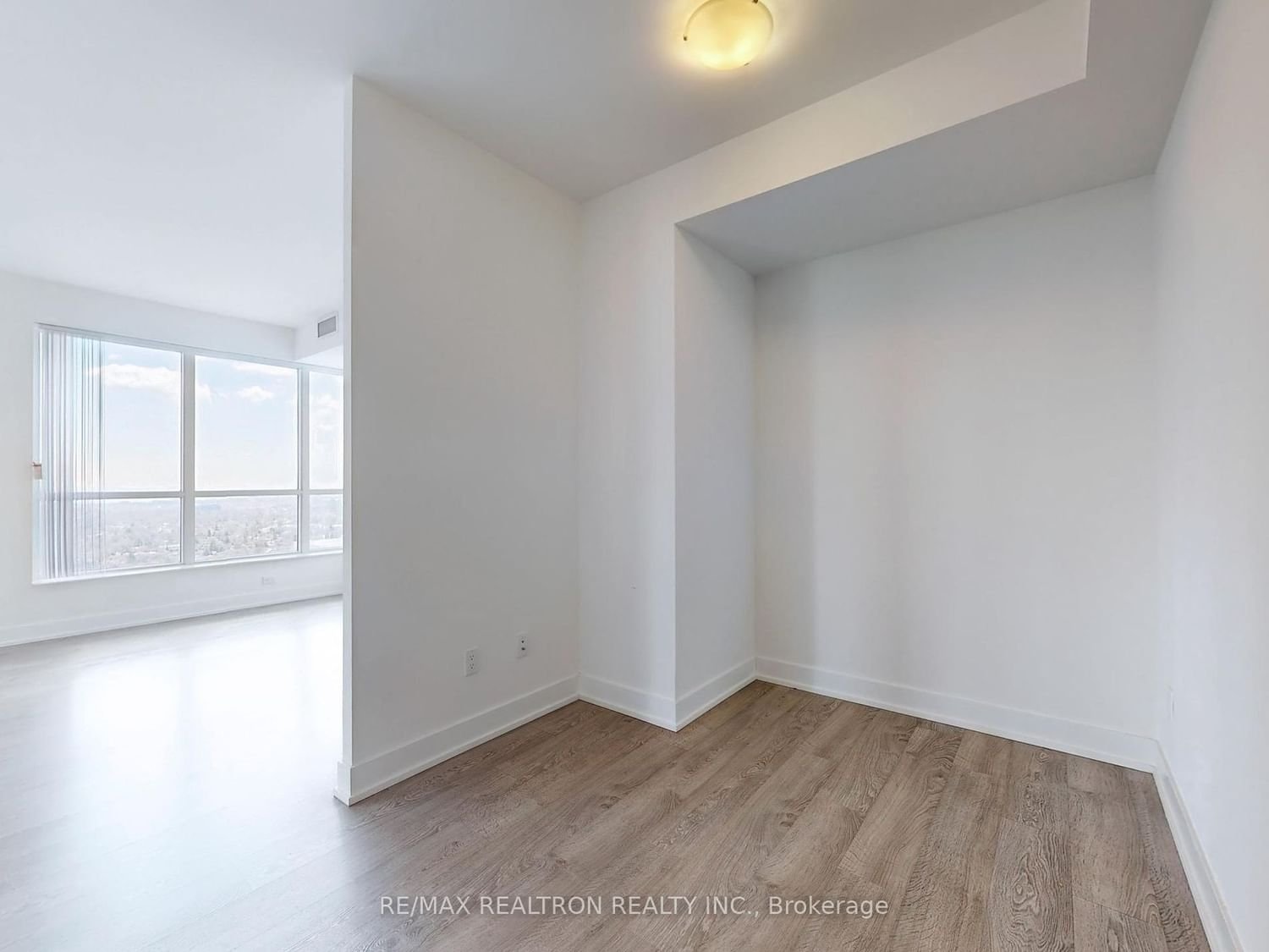 7 Mabelle Ave, unit 3808 for sale - image #29