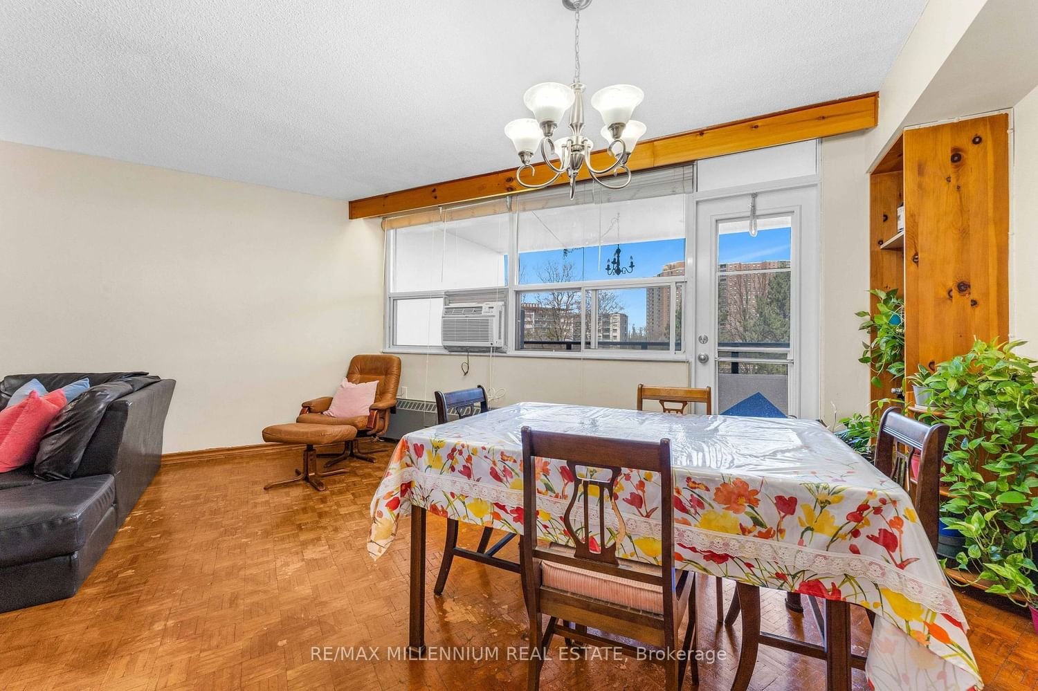 551 The West Mall, unit 401 for sale - image #10