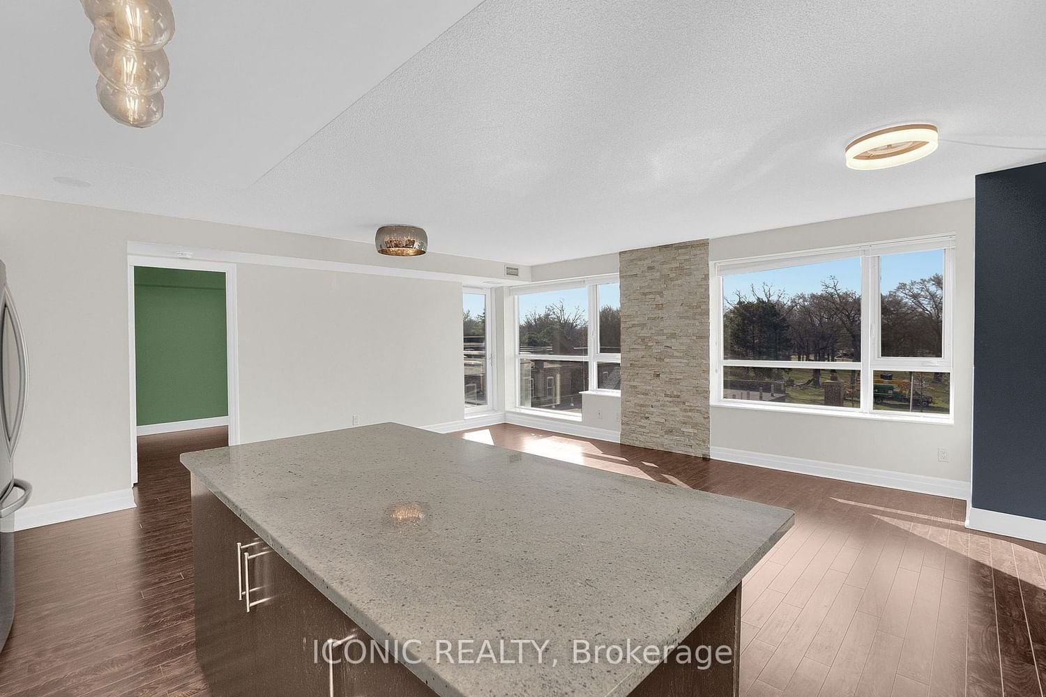 20 Gothic Ave, unit 308 for rent - image #17