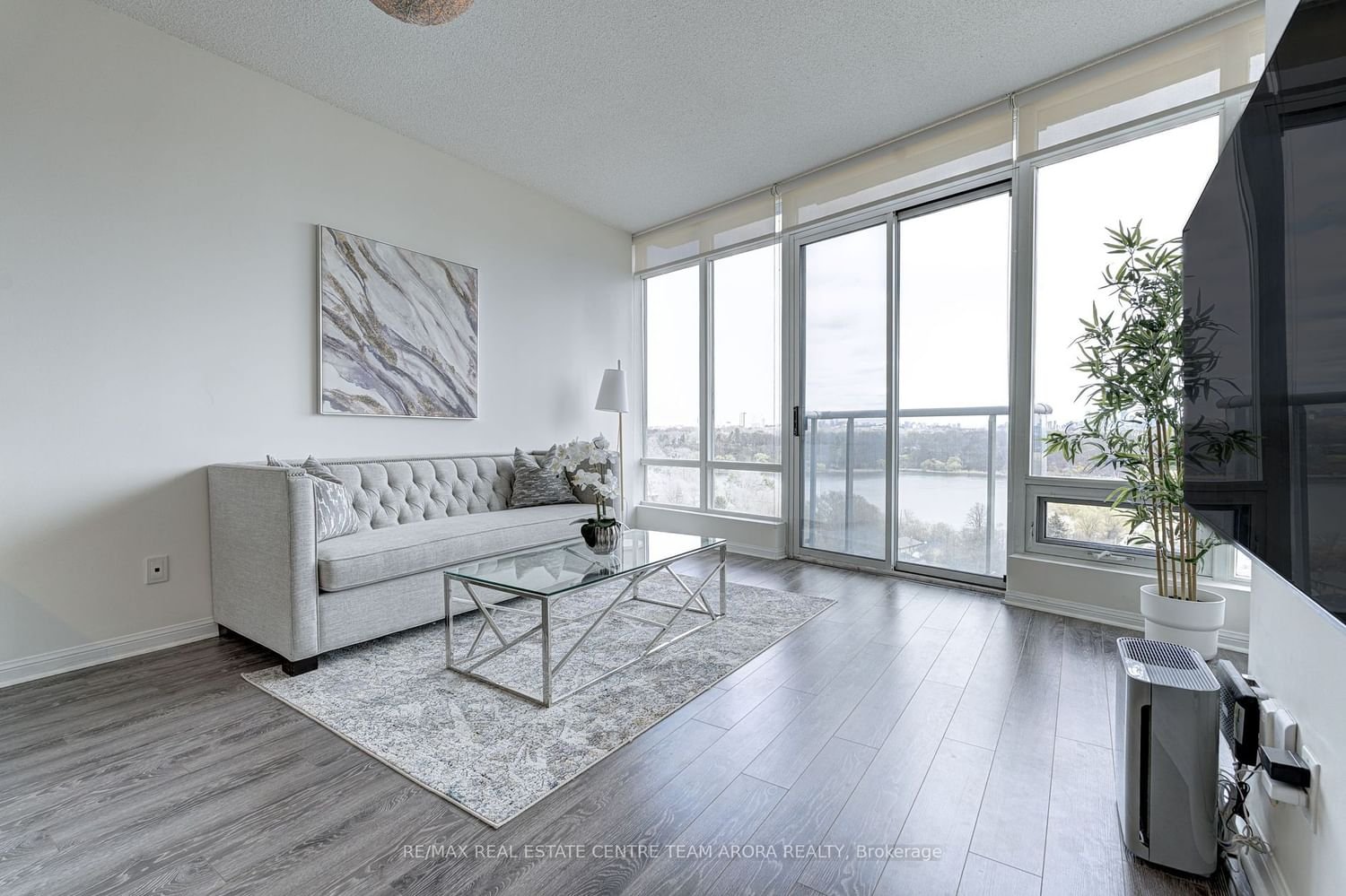 15 Windermere Ave, unit 1406 for sale - image #16