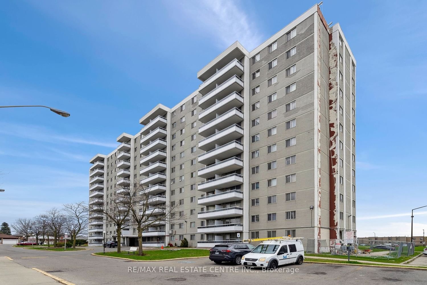 200 Lotherton Ptwy N, unit 711 for sale - image #3
