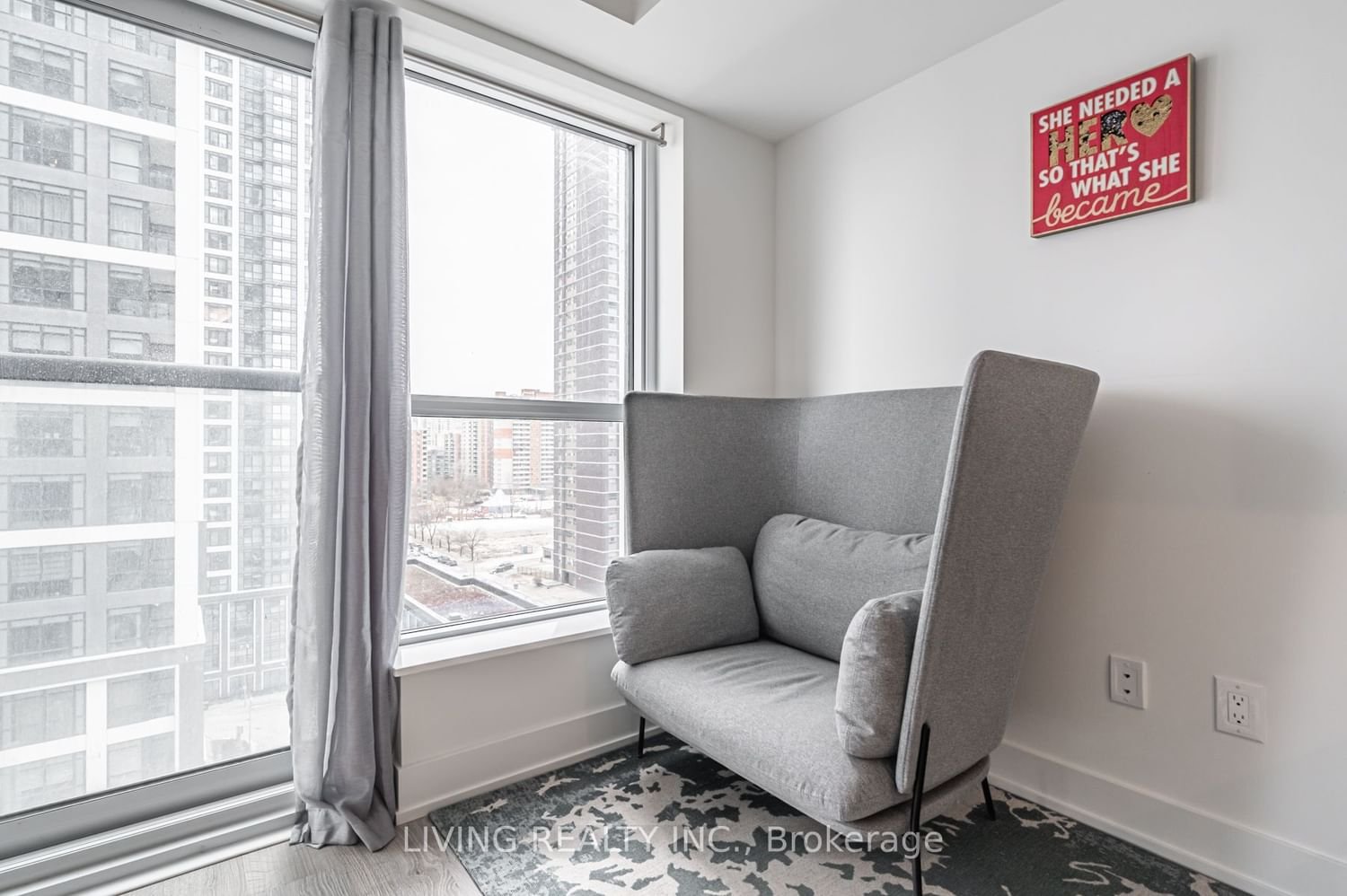 5 Mabelle Ave, unit 931 for sale - image #7