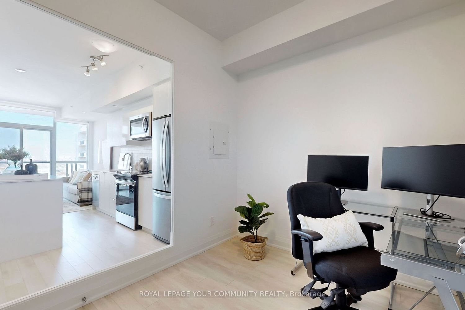 1461 Lawrence Ave W, unit 1808 for sale - image #16
