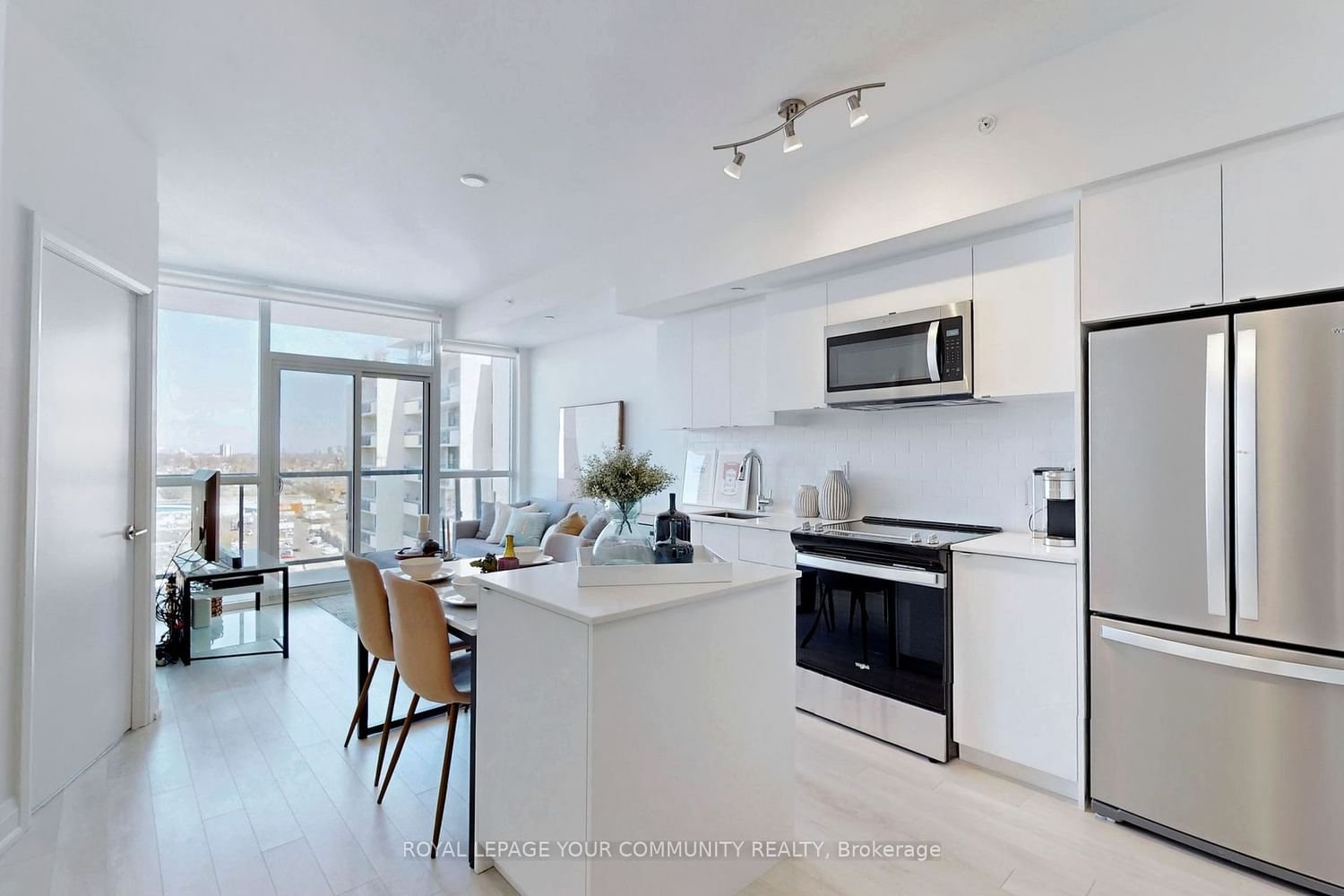 1461 Lawrence Ave W, unit 1808 for sale - image #6