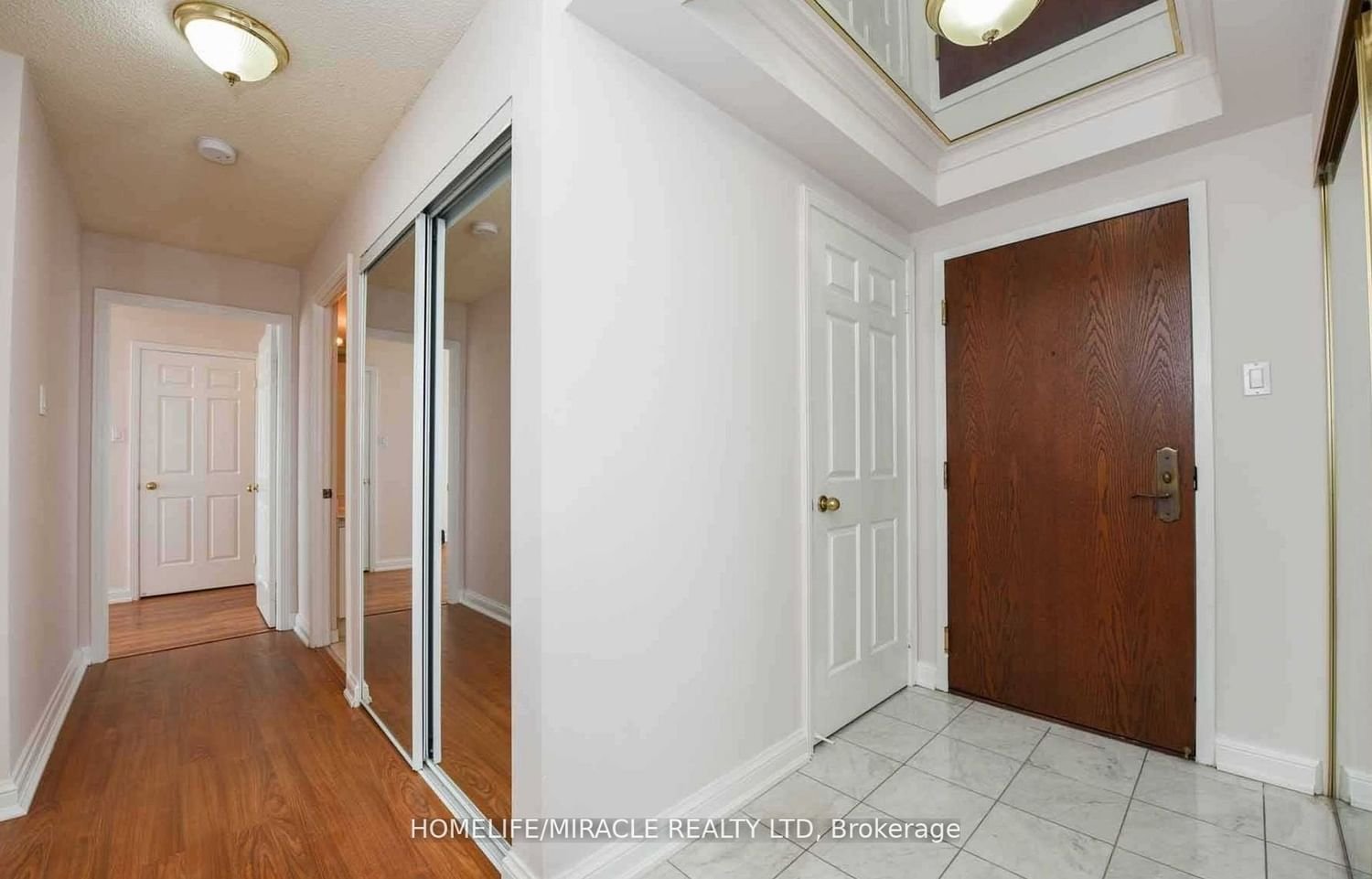 24 Hanover Rd, unit 1810 for rent - image #6