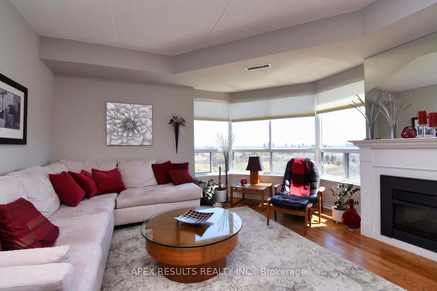 2075 Amherst Heights Dr, unit 317 for sale - image #12