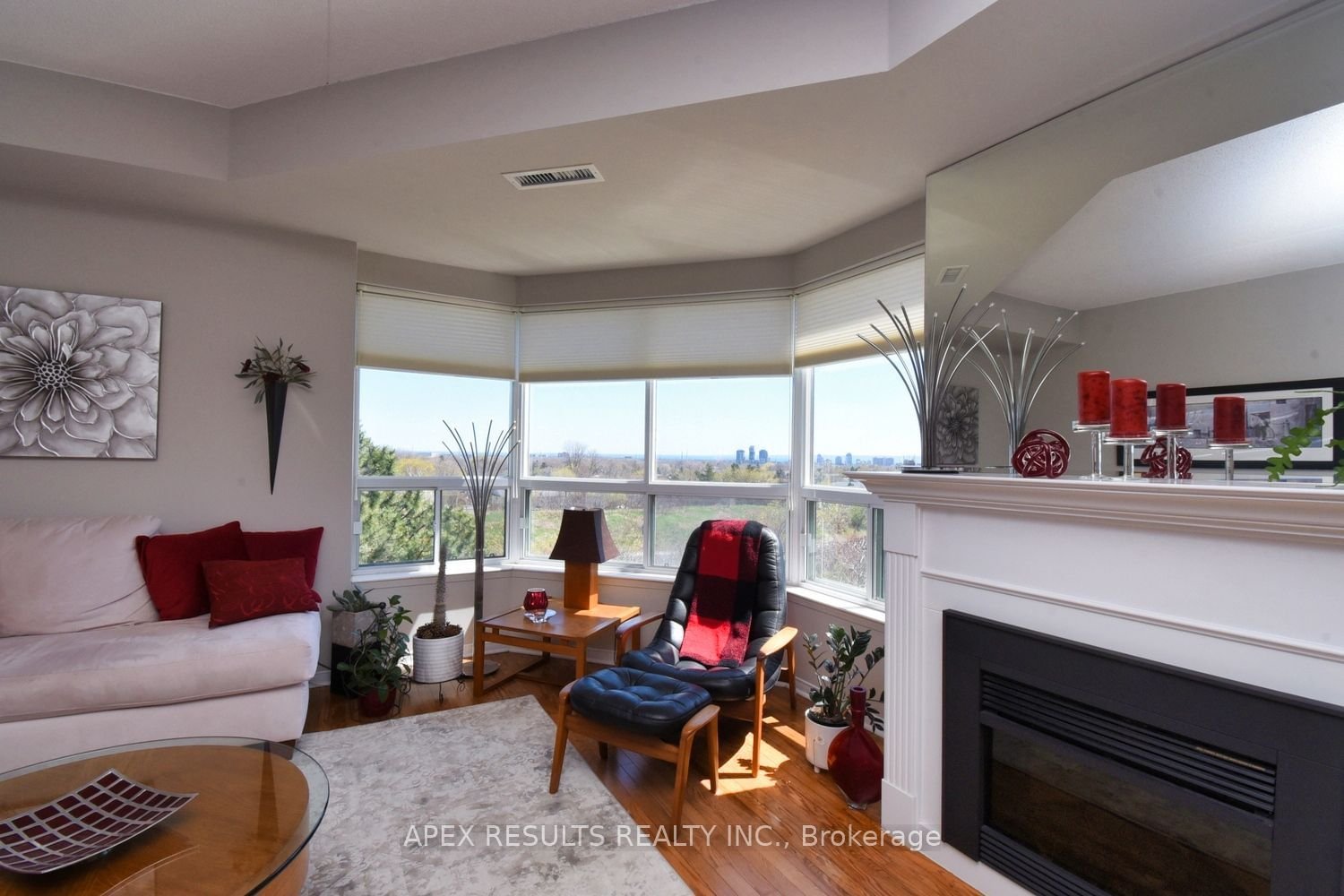 2075 Amherst Heights Dr, unit 317 for sale - image #8