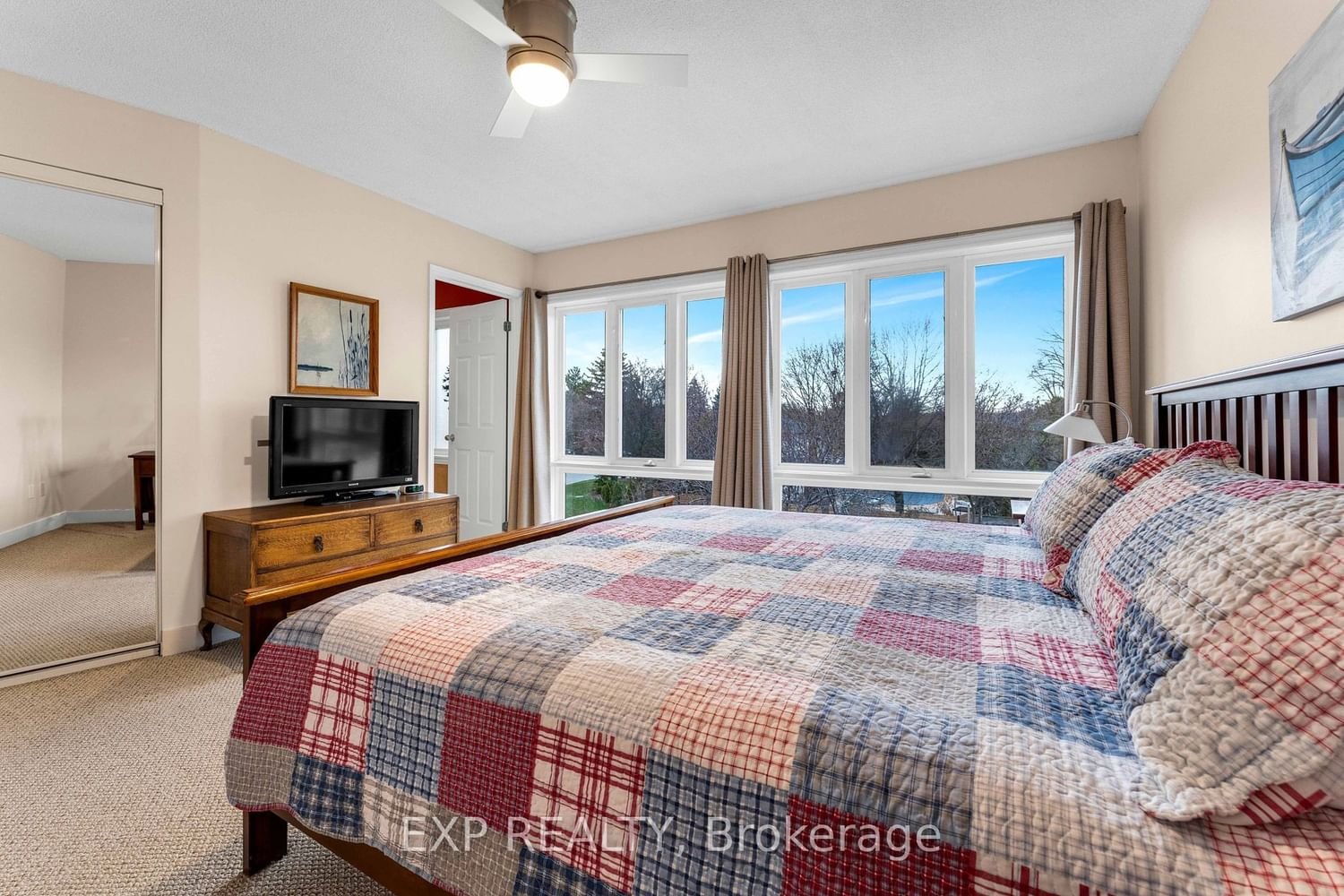 1120 Queens Ave, unit 24 for sale - image #21