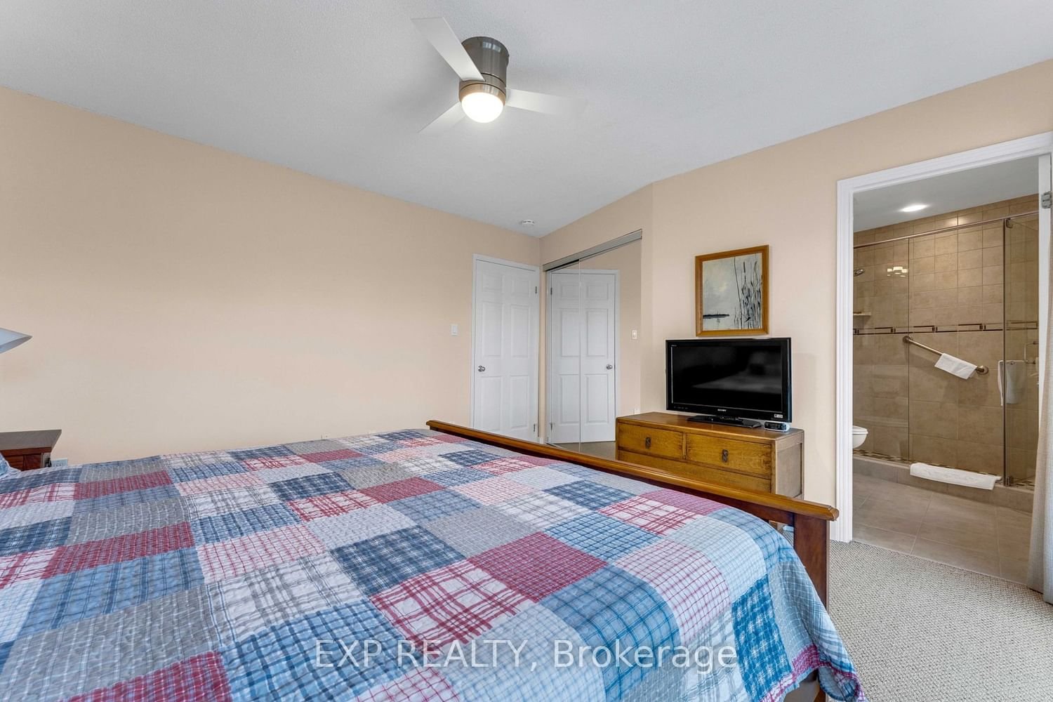 1120 Queens Ave, unit 24 for sale - image #22
