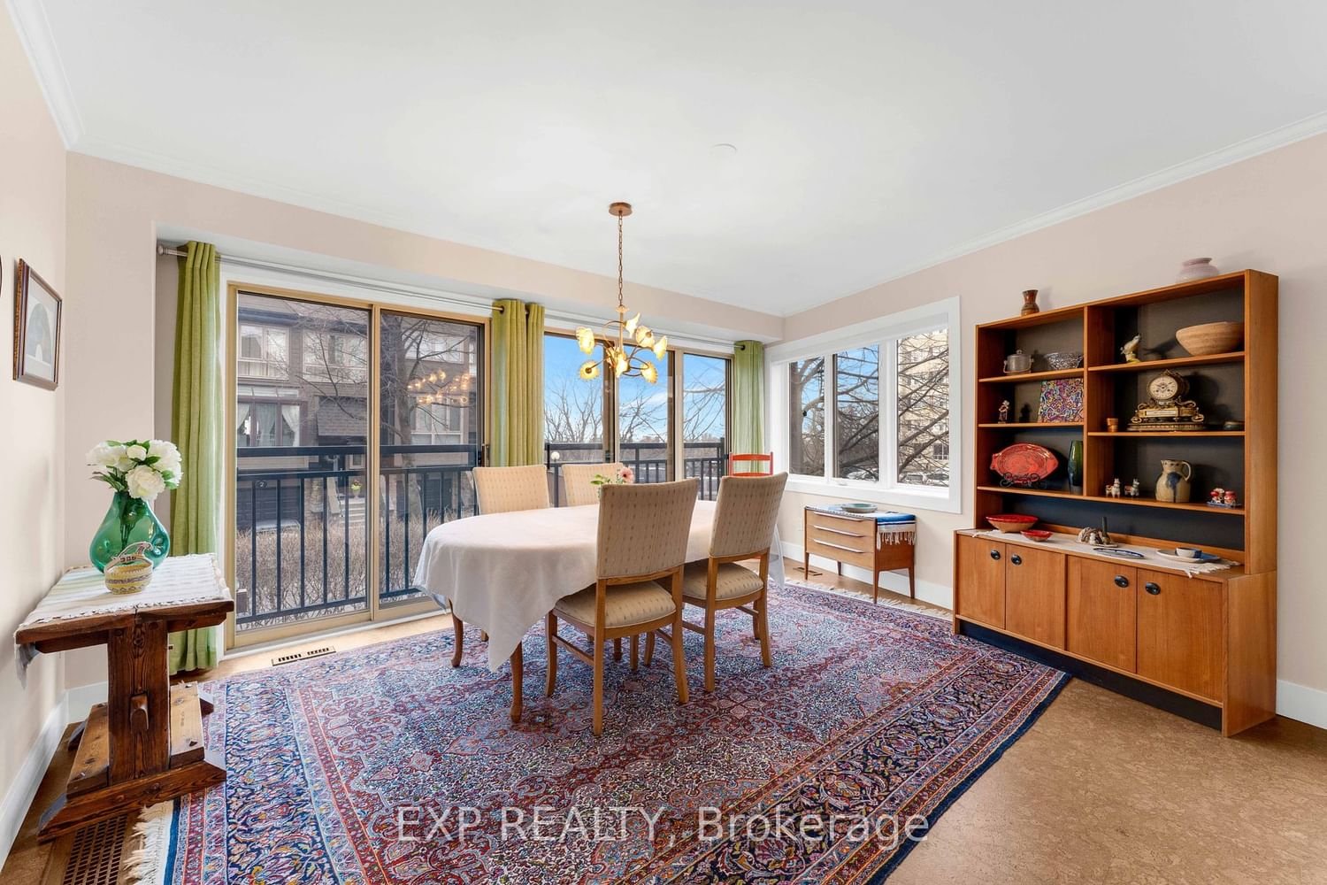 1120 Queens Ave, unit 24 for sale - image #7