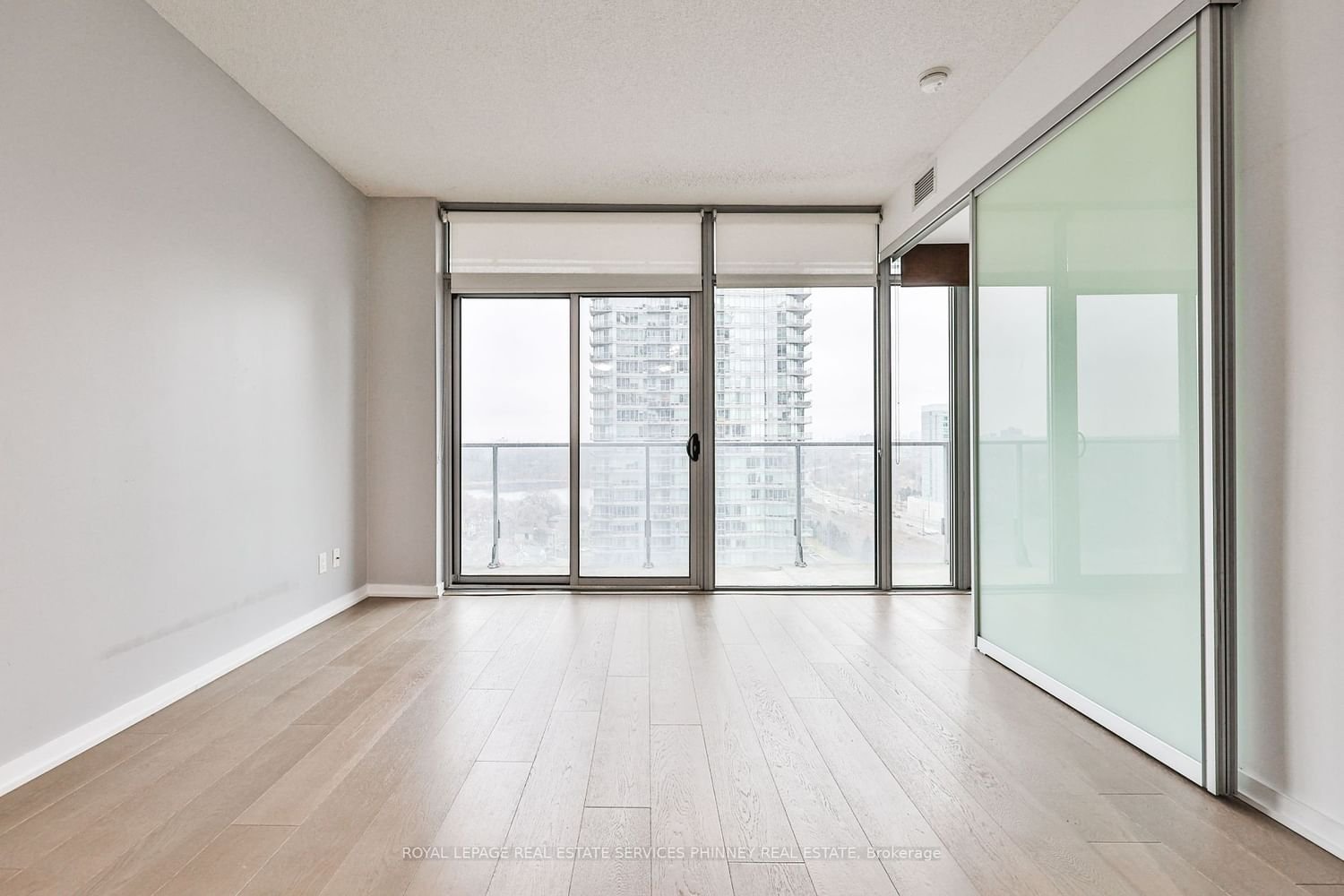 103 The Queensway, unit 1416 for rent - image #8