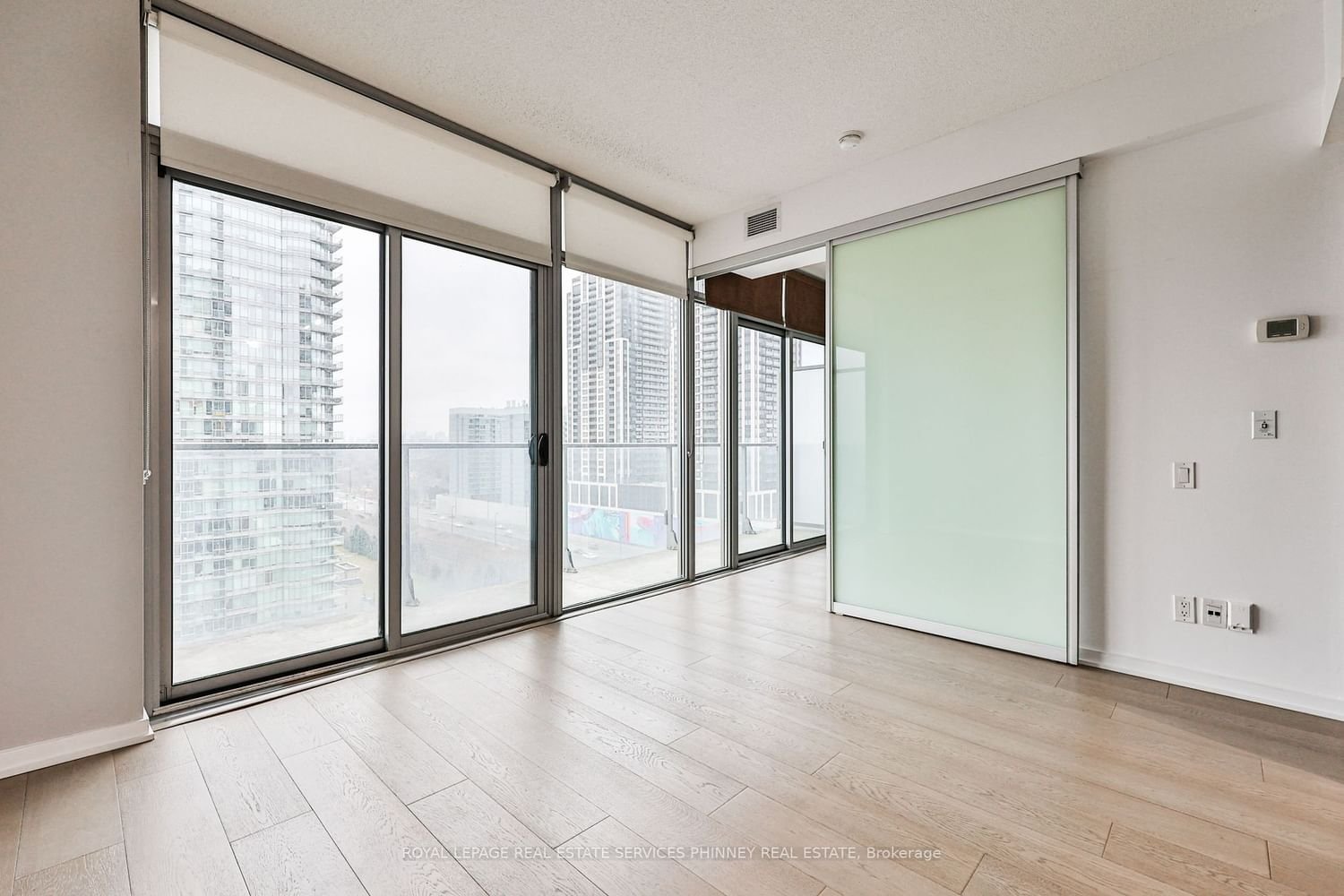 103 The Queensway, unit 1416 for rent - image #9