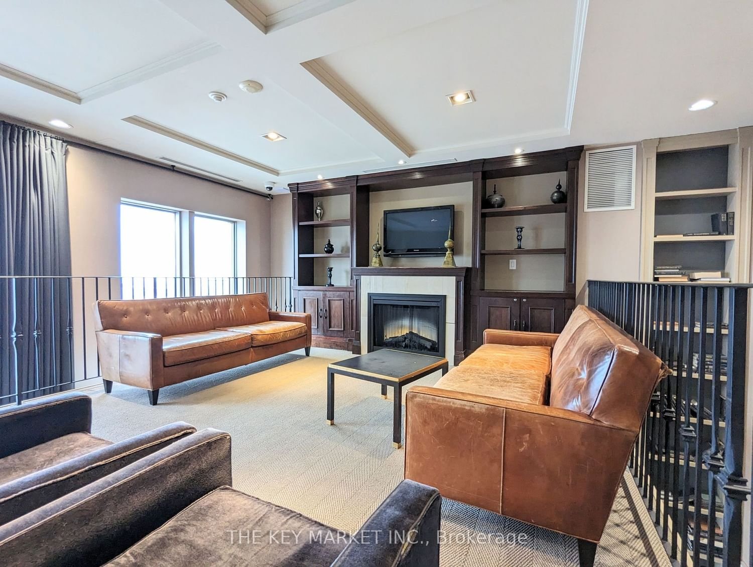 388 Prince Of Wales Dr, unit 1802 for sale - image #36