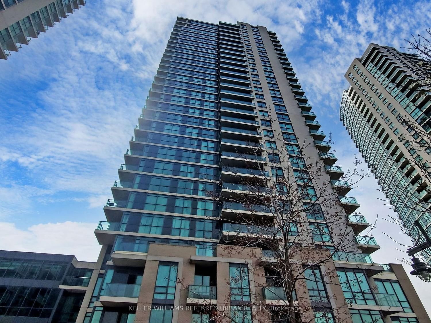 215 Sherway Gardens Rd, unit 2202 for rent - image #2