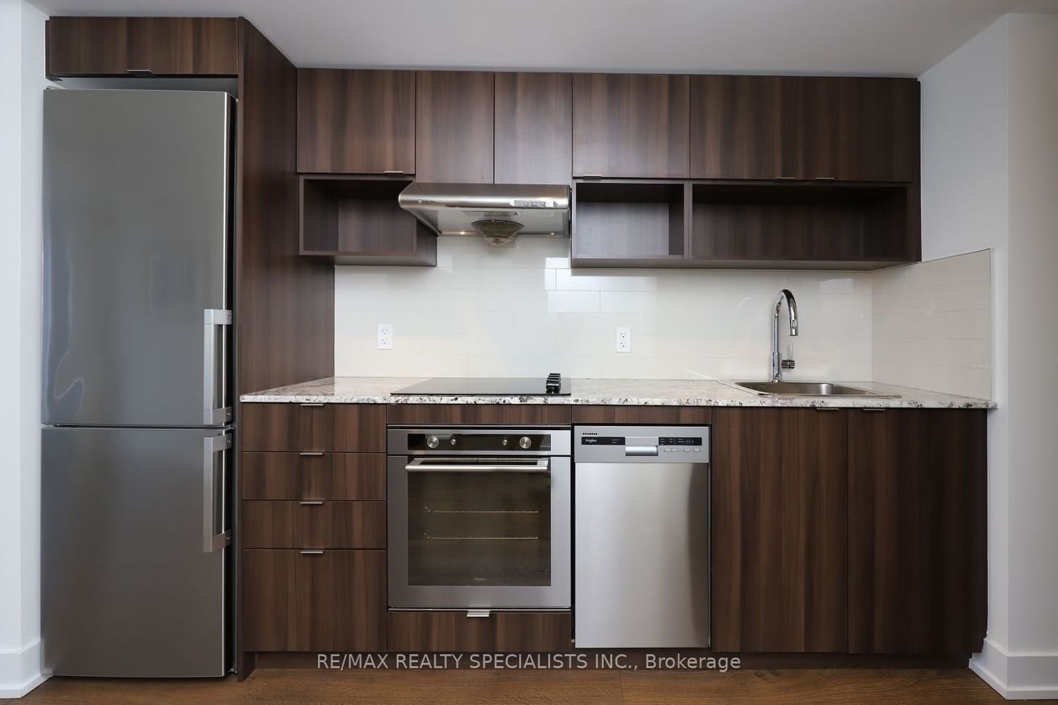 7 Mabelle Ave, unit 1505 for rent - image #12
