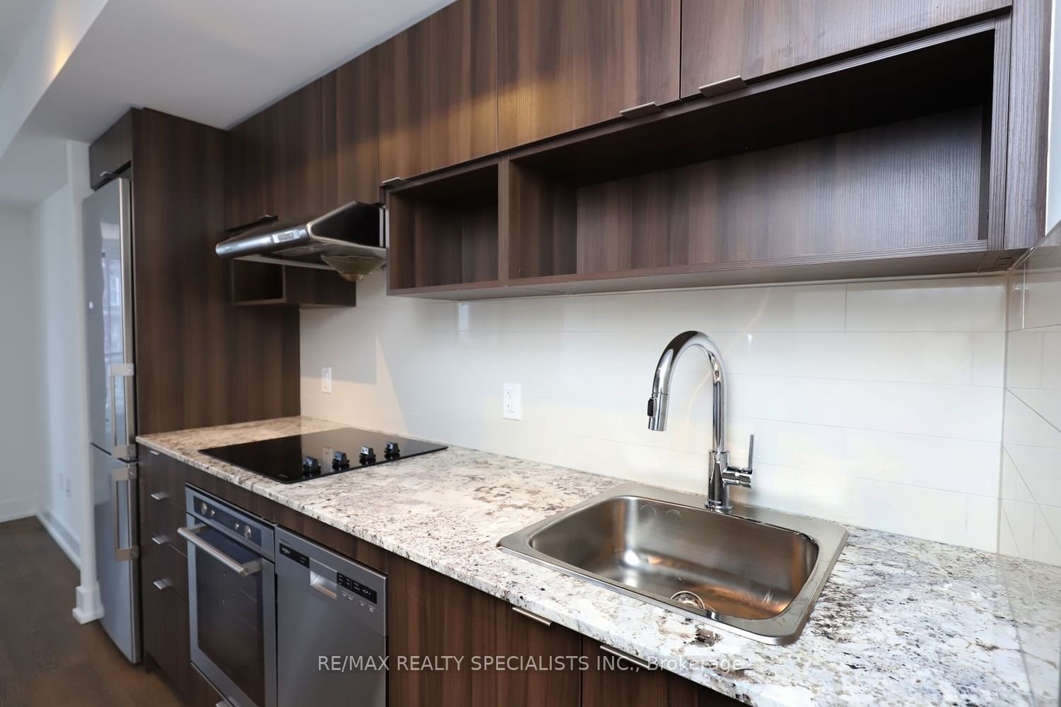 7 Mabelle Ave, unit 1505 for rent - image #13