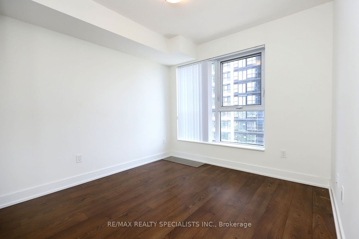 7 Mabelle Ave, unit 1505 for rent - image #18