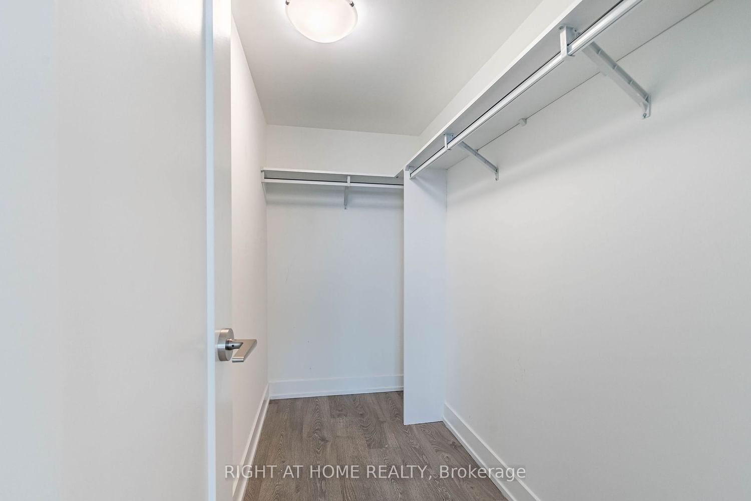 5 Mabelle Ave, unit 1236 for sale - image #16