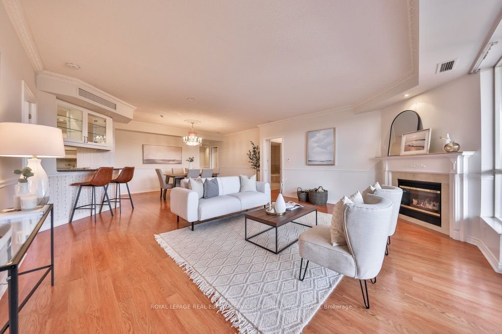 1900 The Collegeway, unit 607 for sale - image #10