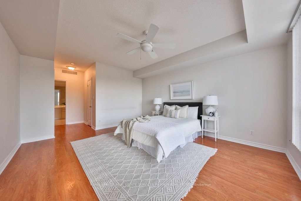1900 The Collegeway, unit 607 for sale - image #18