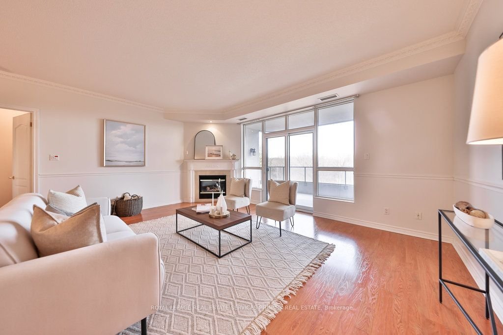 1900 The Collegeway, unit 607 for sale - image #6