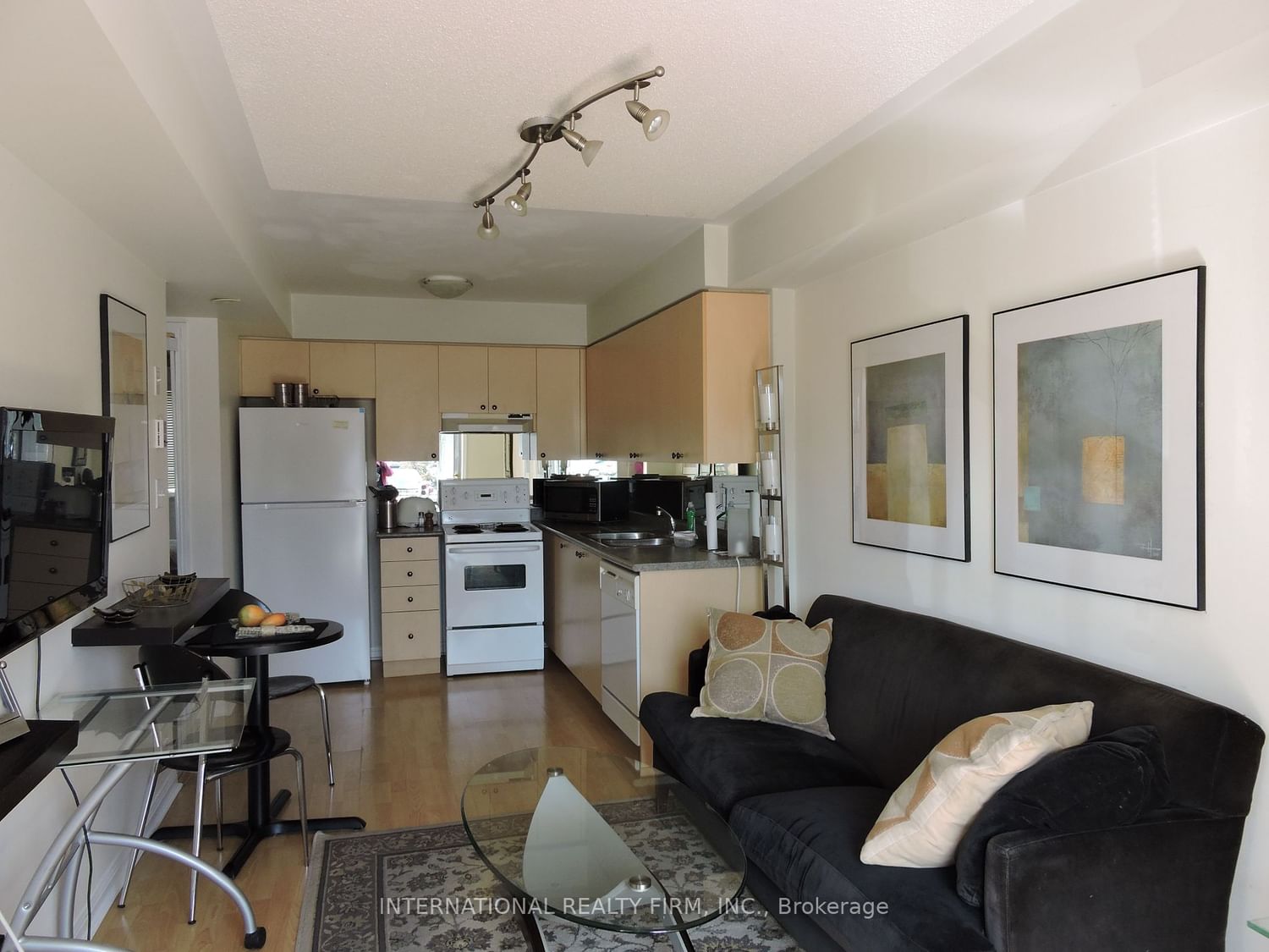 4620 Guildwood Way, unit 86 for rent - image #2